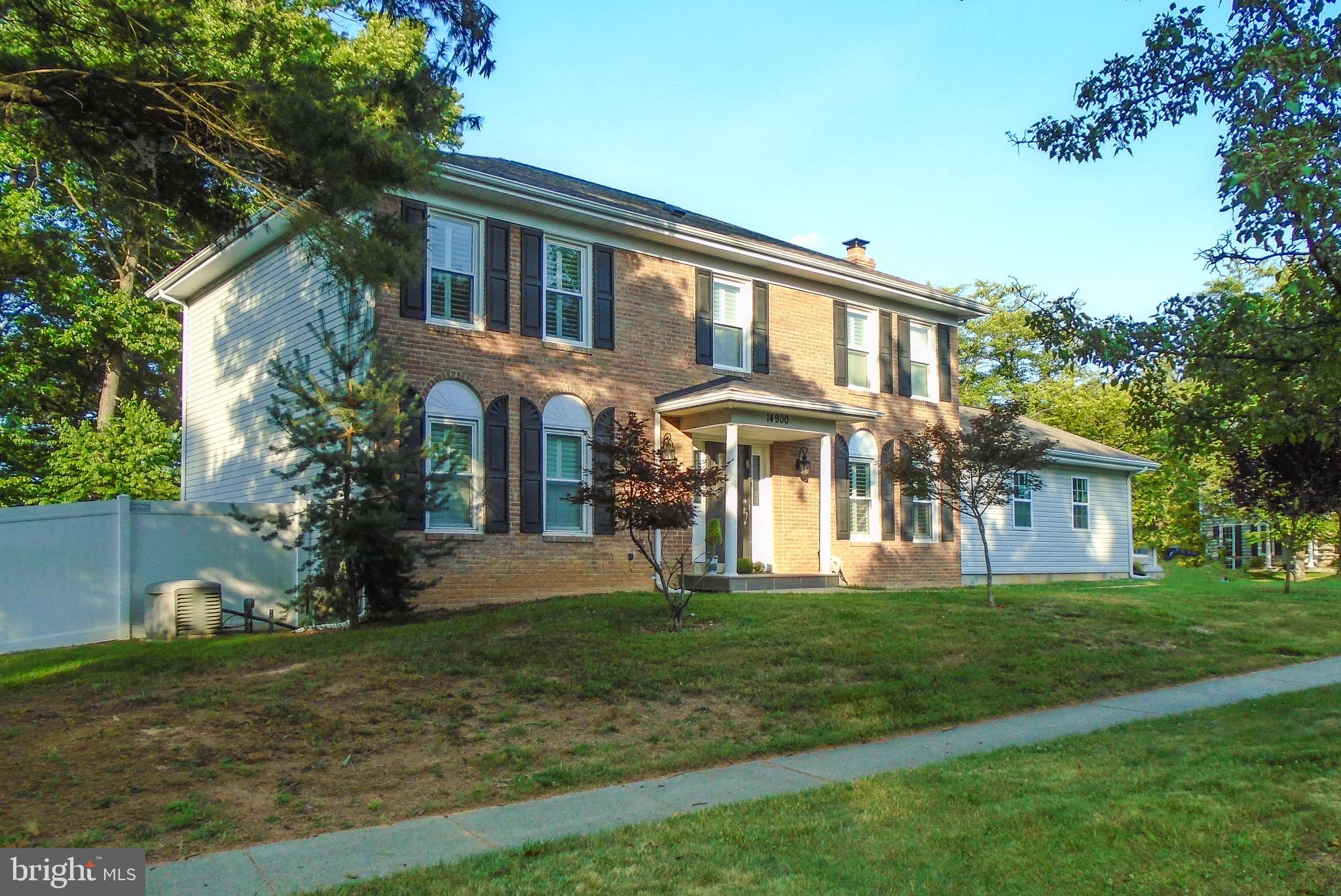 MILLS FARM - Residential