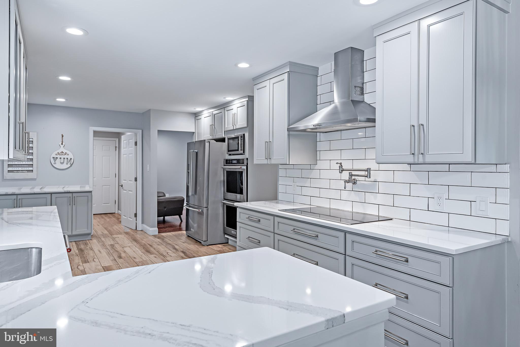 MILLS FARM - Residential