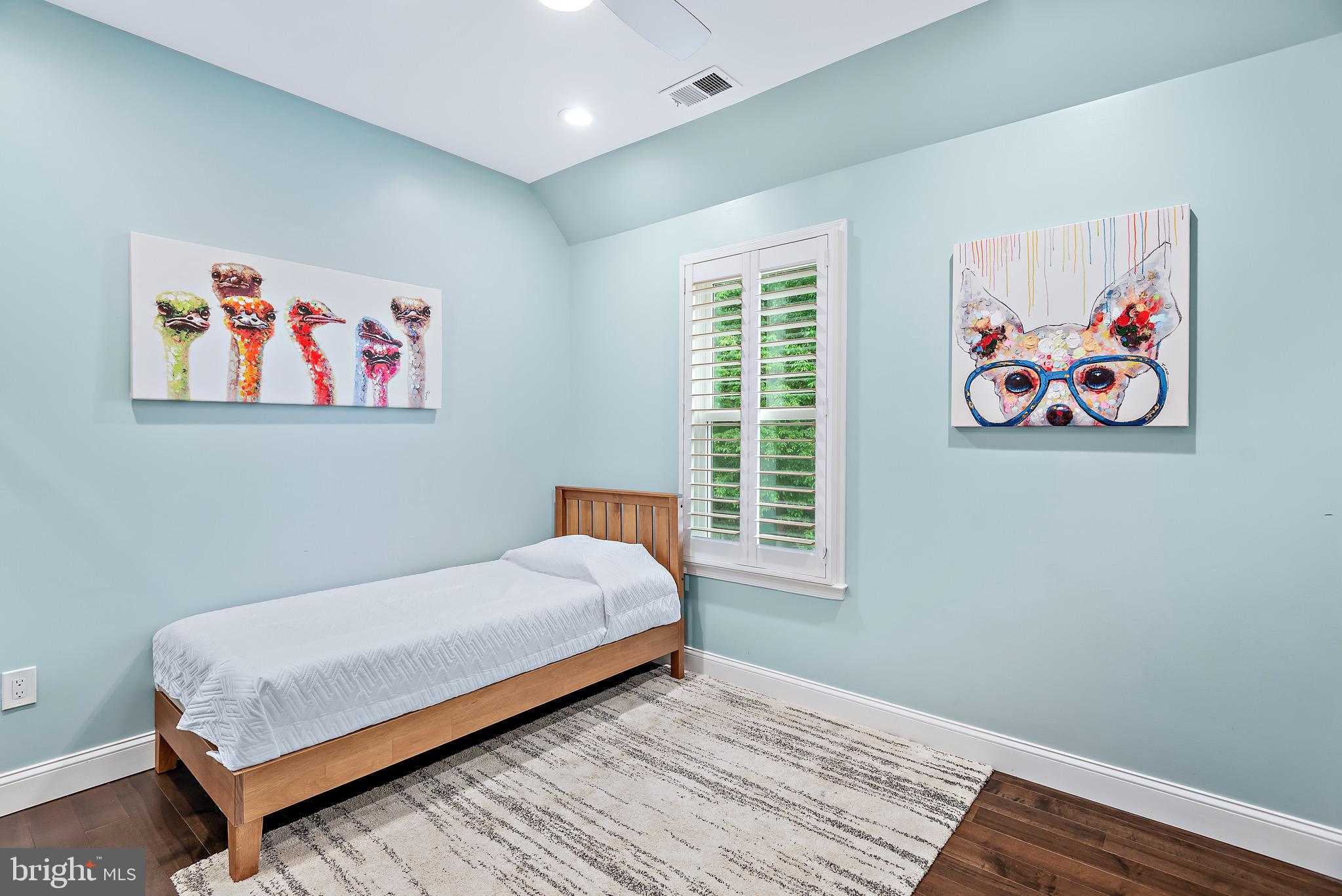 MILLS FARM - Residential