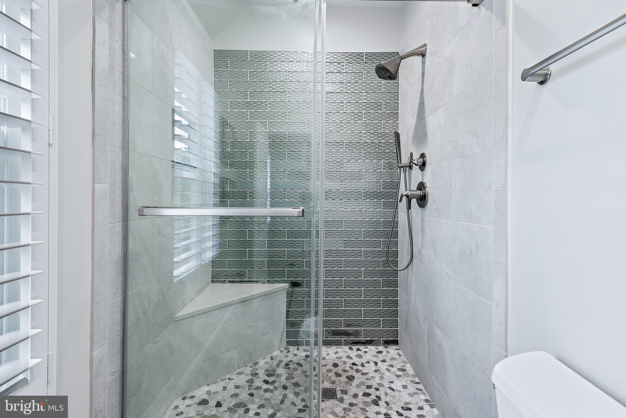 MILLS FARM - Residential