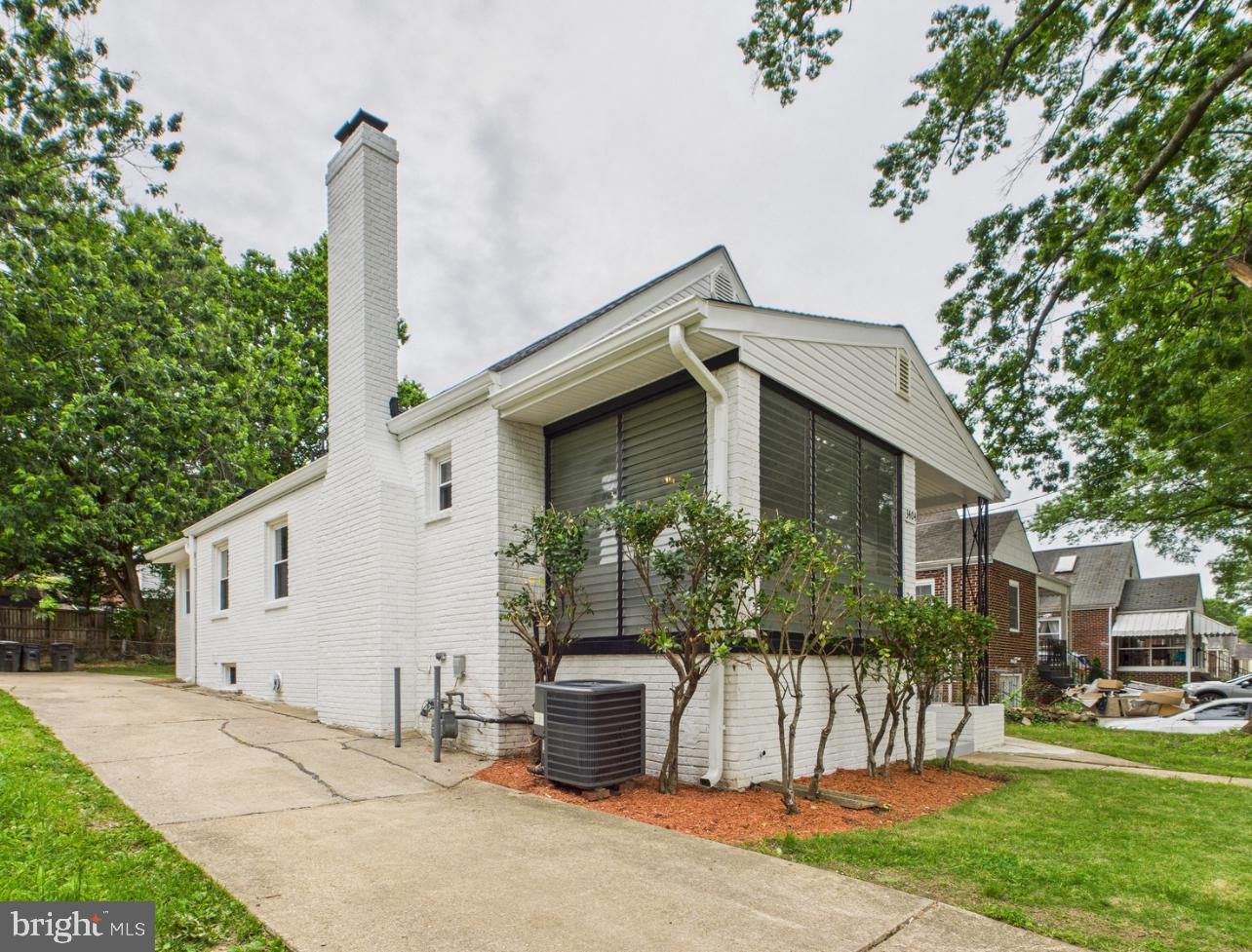 3404 LANCER DRIVE