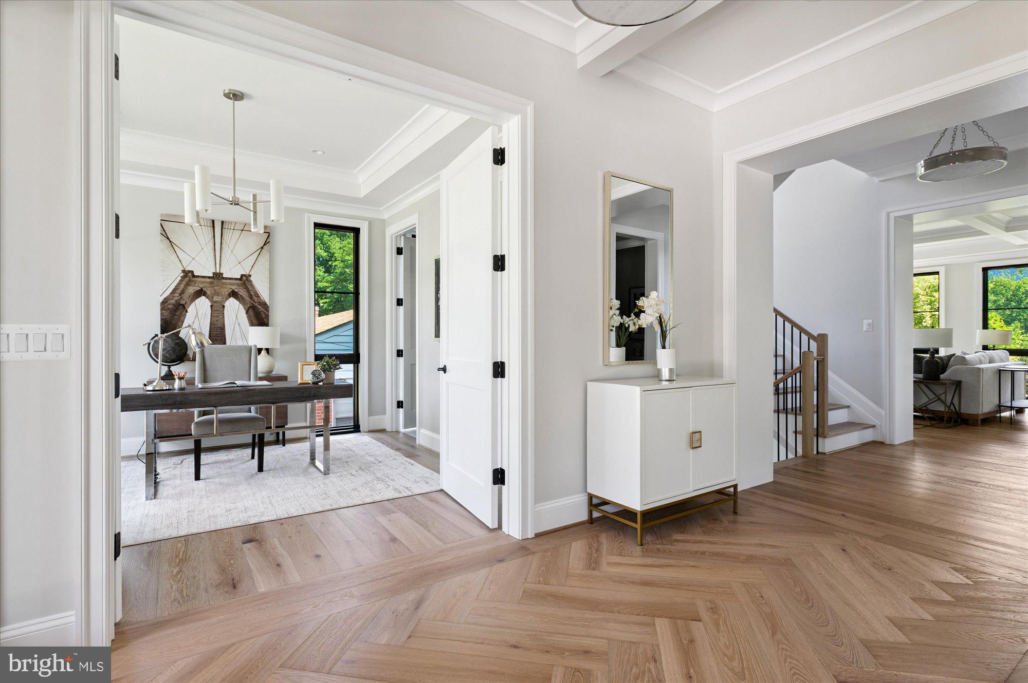 COUNTRY CLUB HILLS - Residential