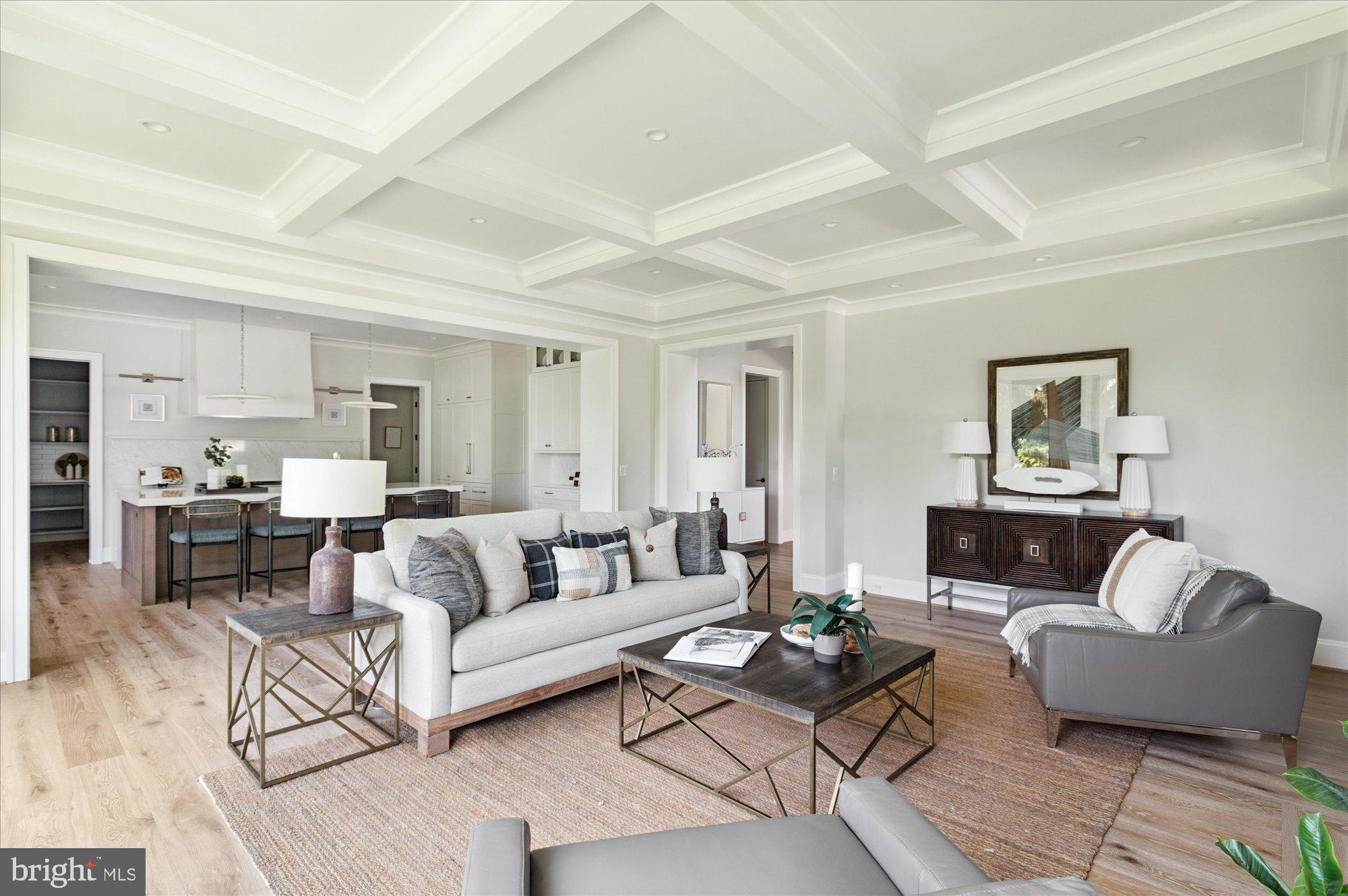 COUNTRY CLUB HILLS - Residential