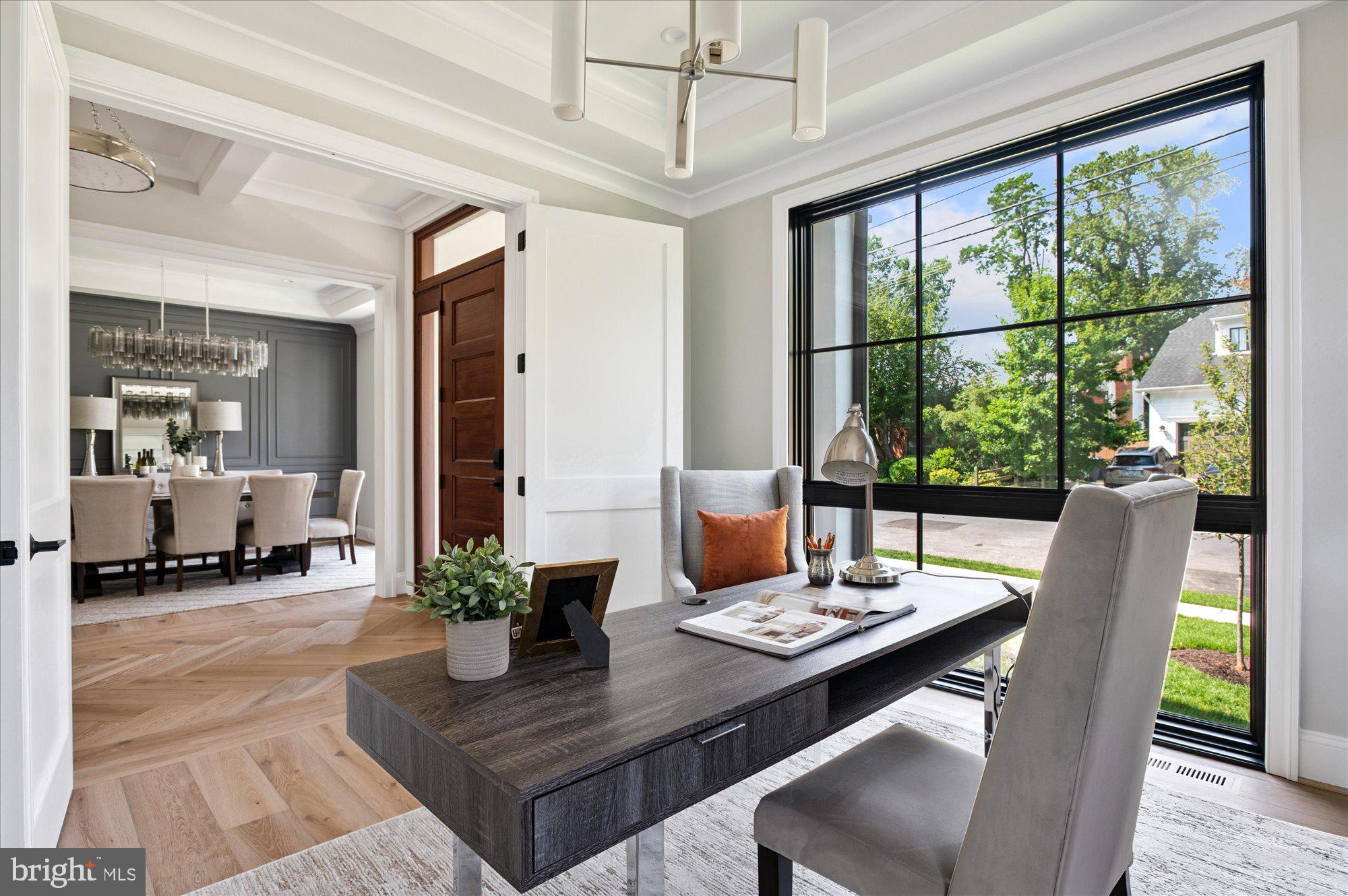 COUNTRY CLUB HILLS - Residential