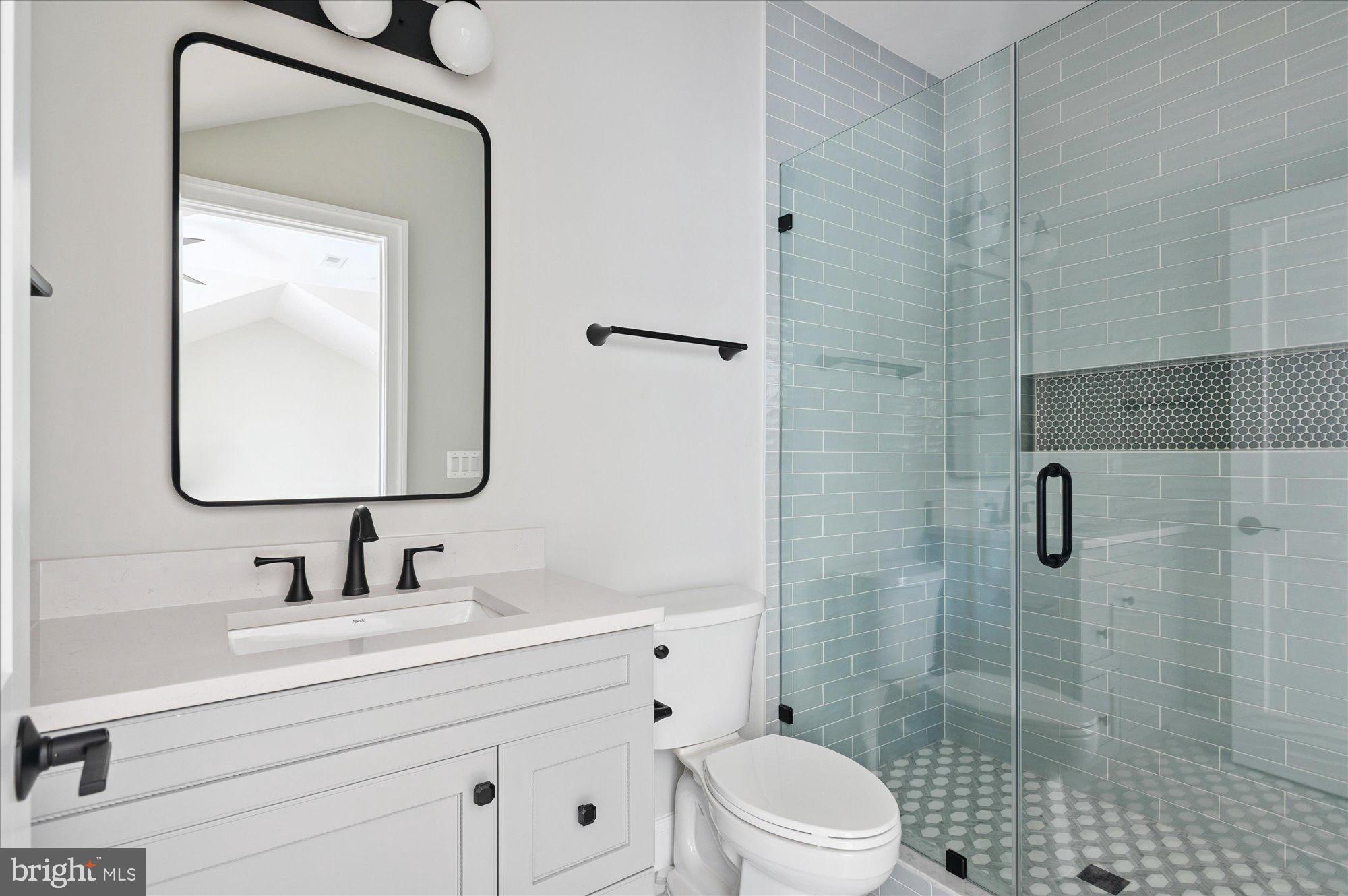 COUNTRY CLUB HILLS - Residential