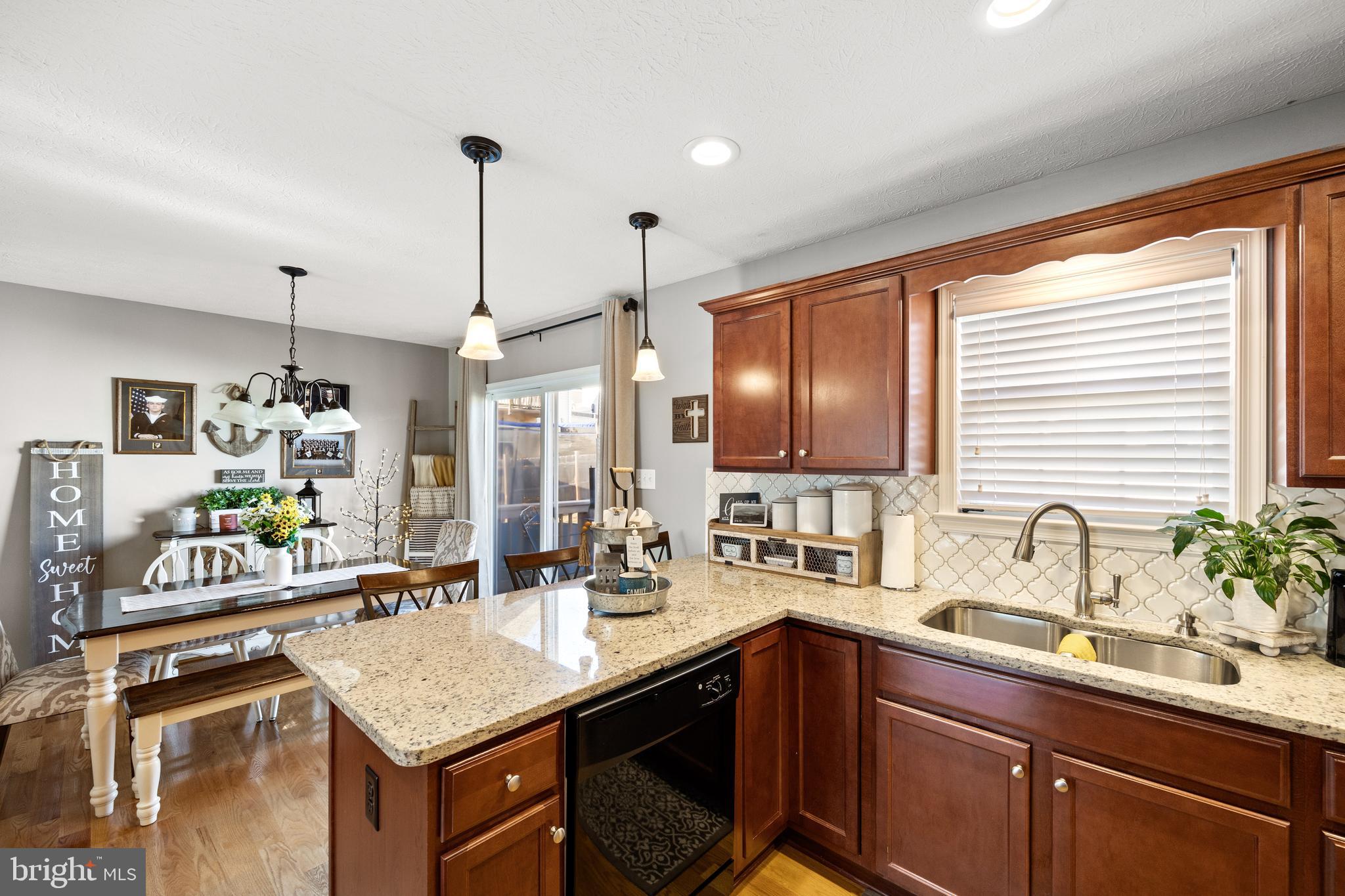OXBOW ESTATES - Residential