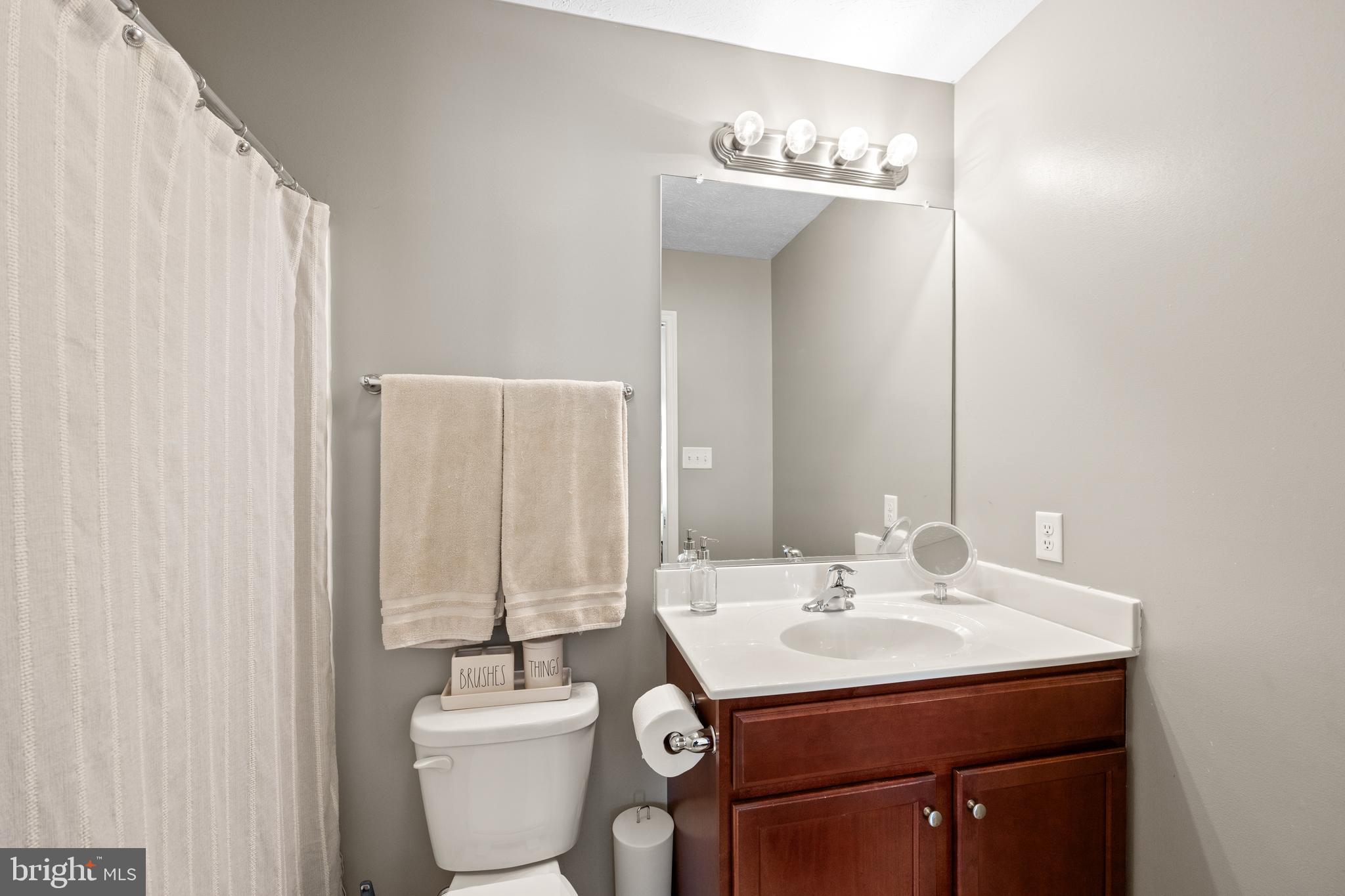 OXBOW ESTATES - Residential