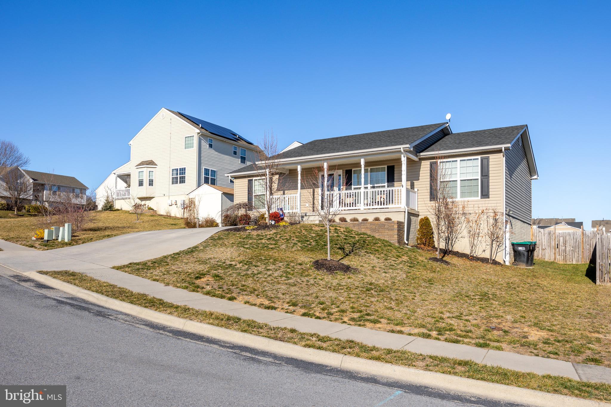 OXBOW ESTATES - Residential