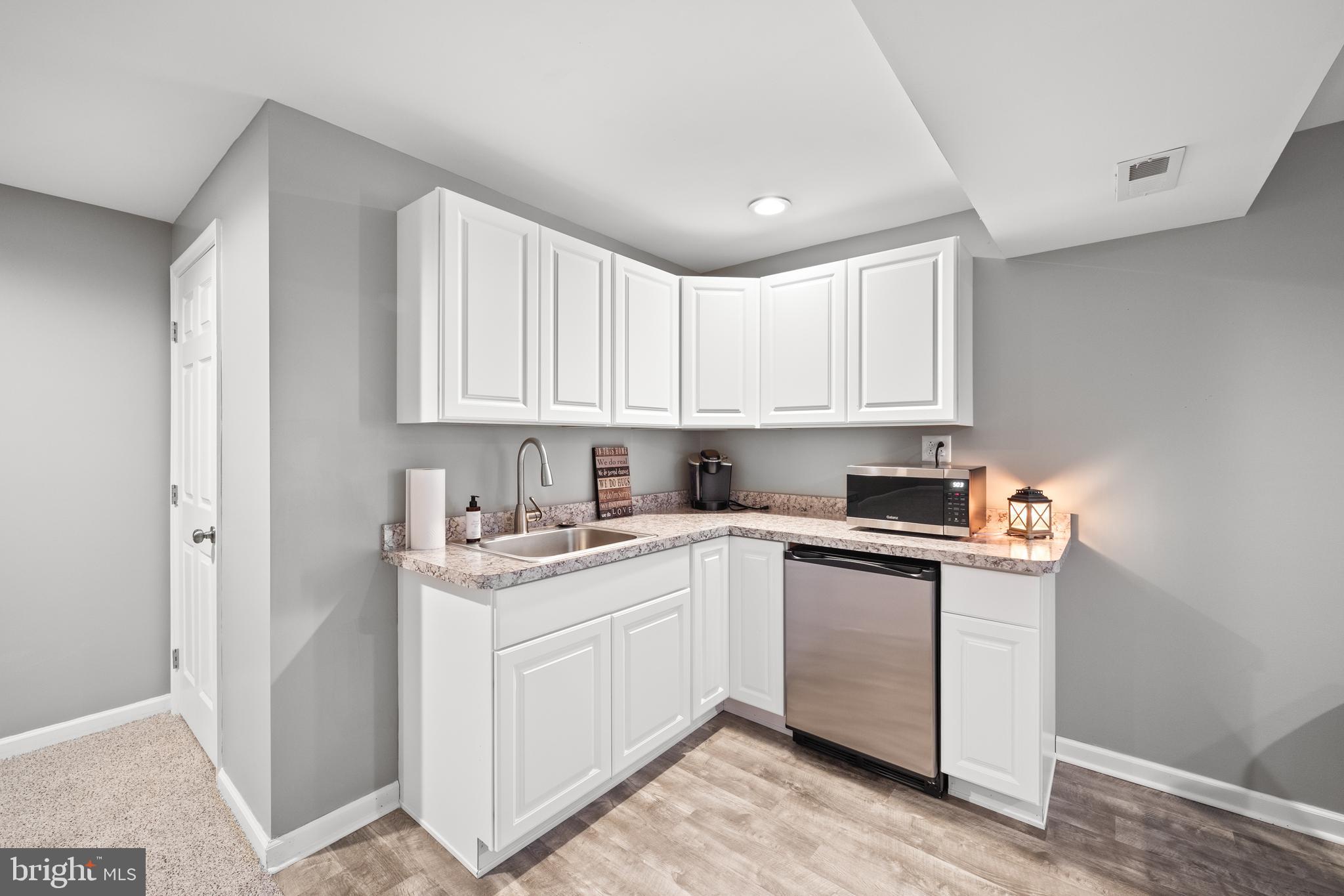 OXBOW ESTATES - Residential