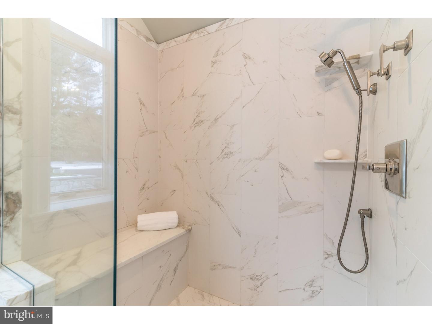 RADNOR HUNT - Residential