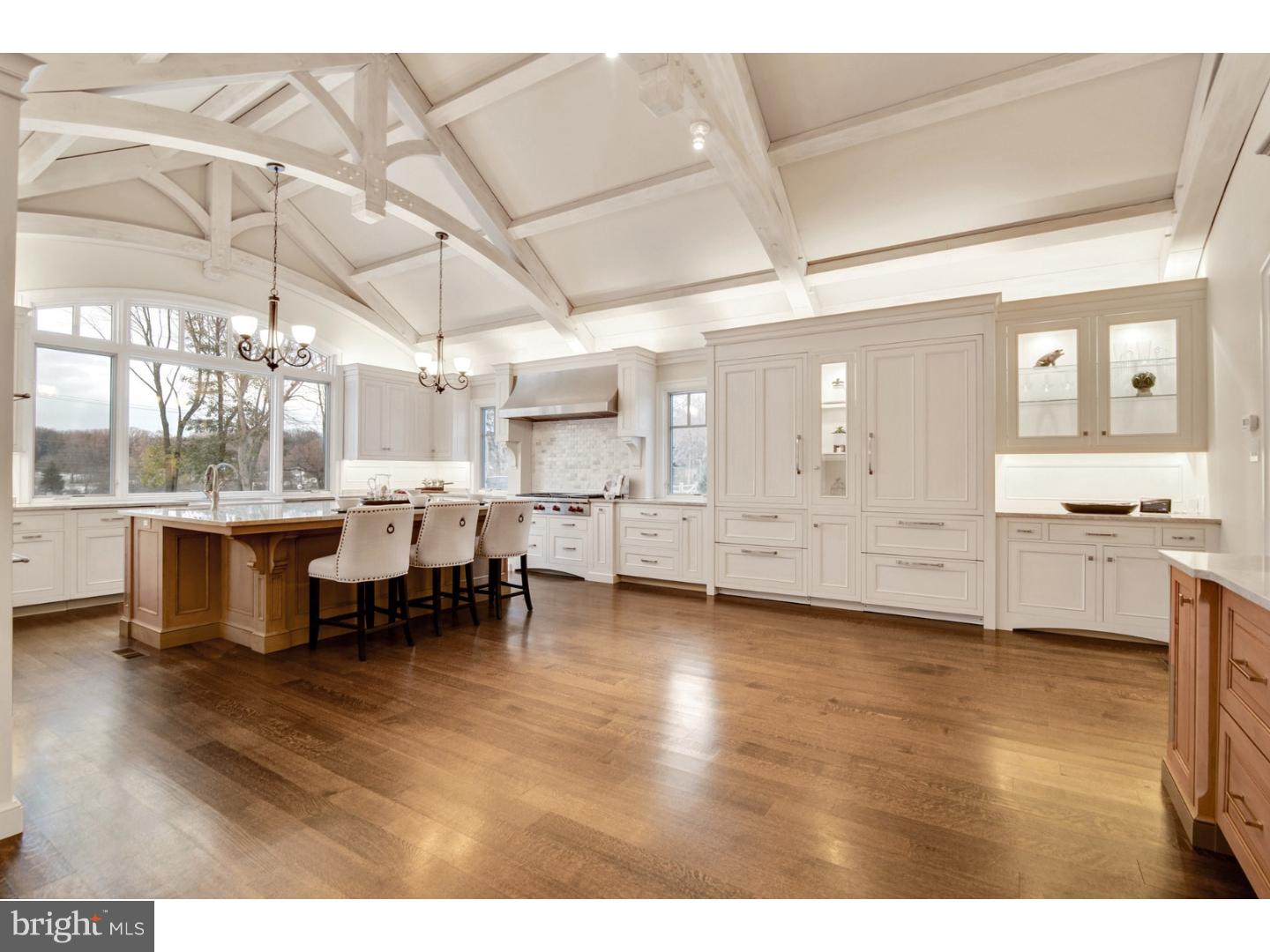 RADNOR HUNT - Residential