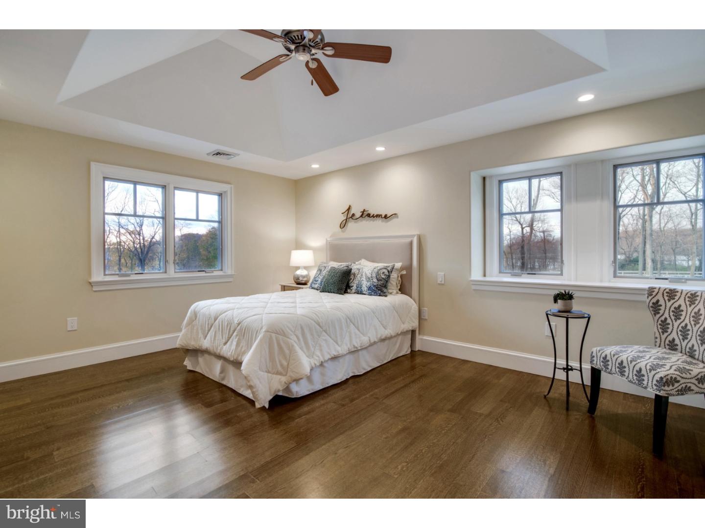 RADNOR HUNT - Residential