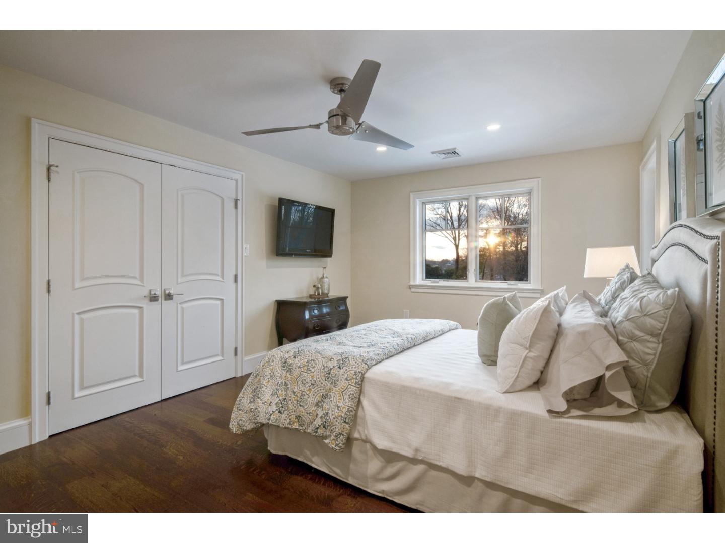 RADNOR HUNT - Residential