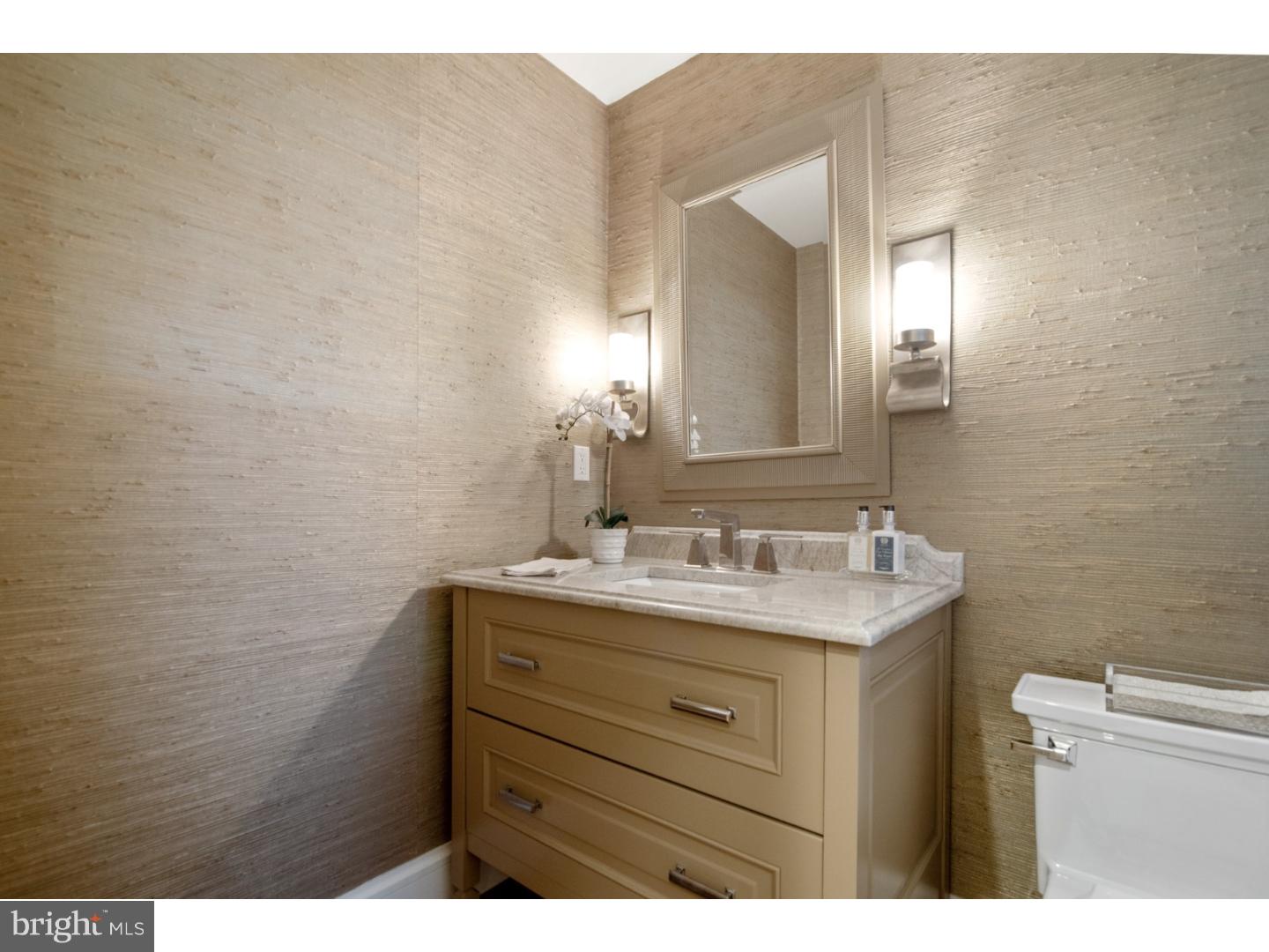 RADNOR HUNT - Residential