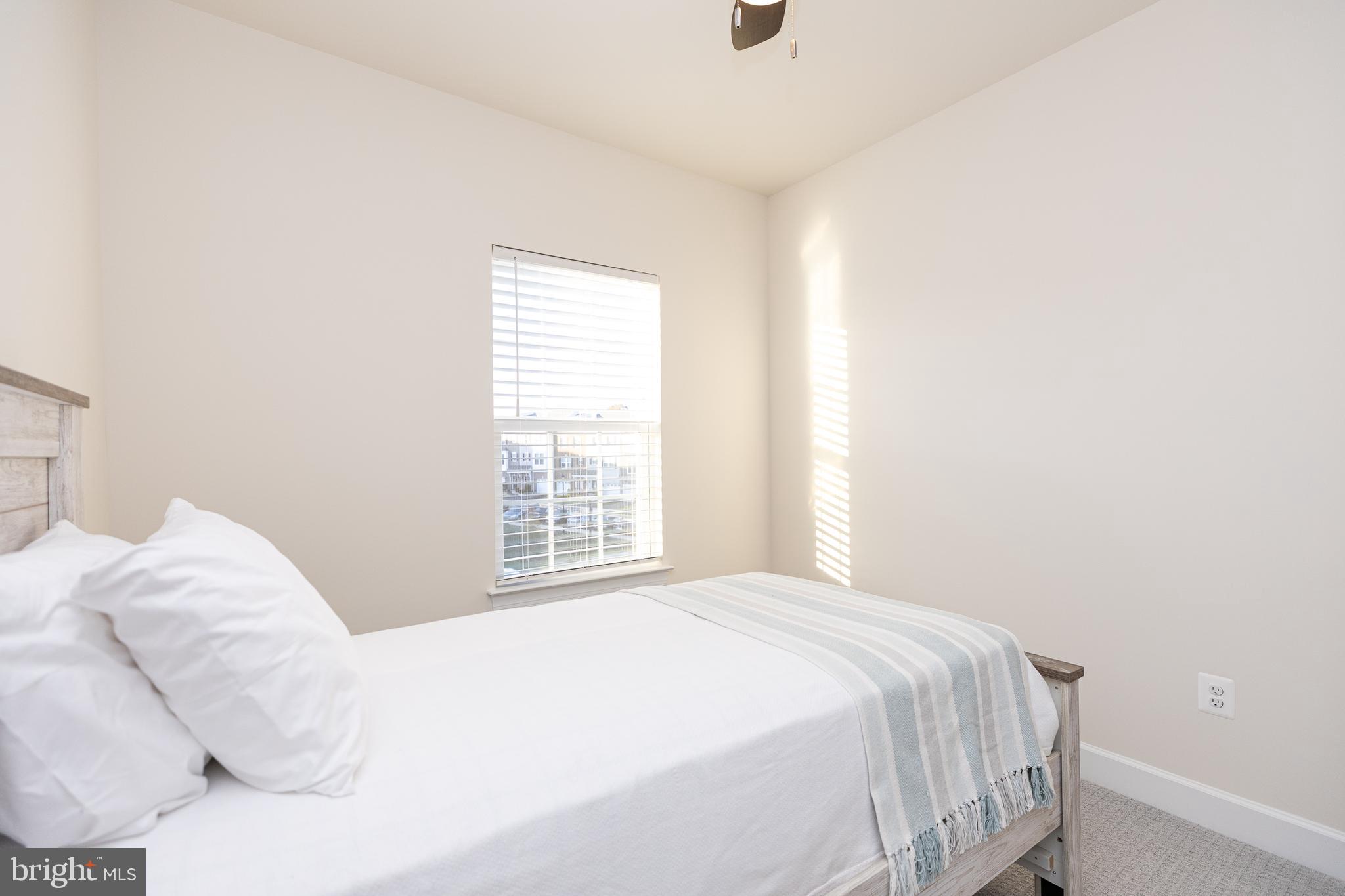 HAYMARKET CROSSING - Residential