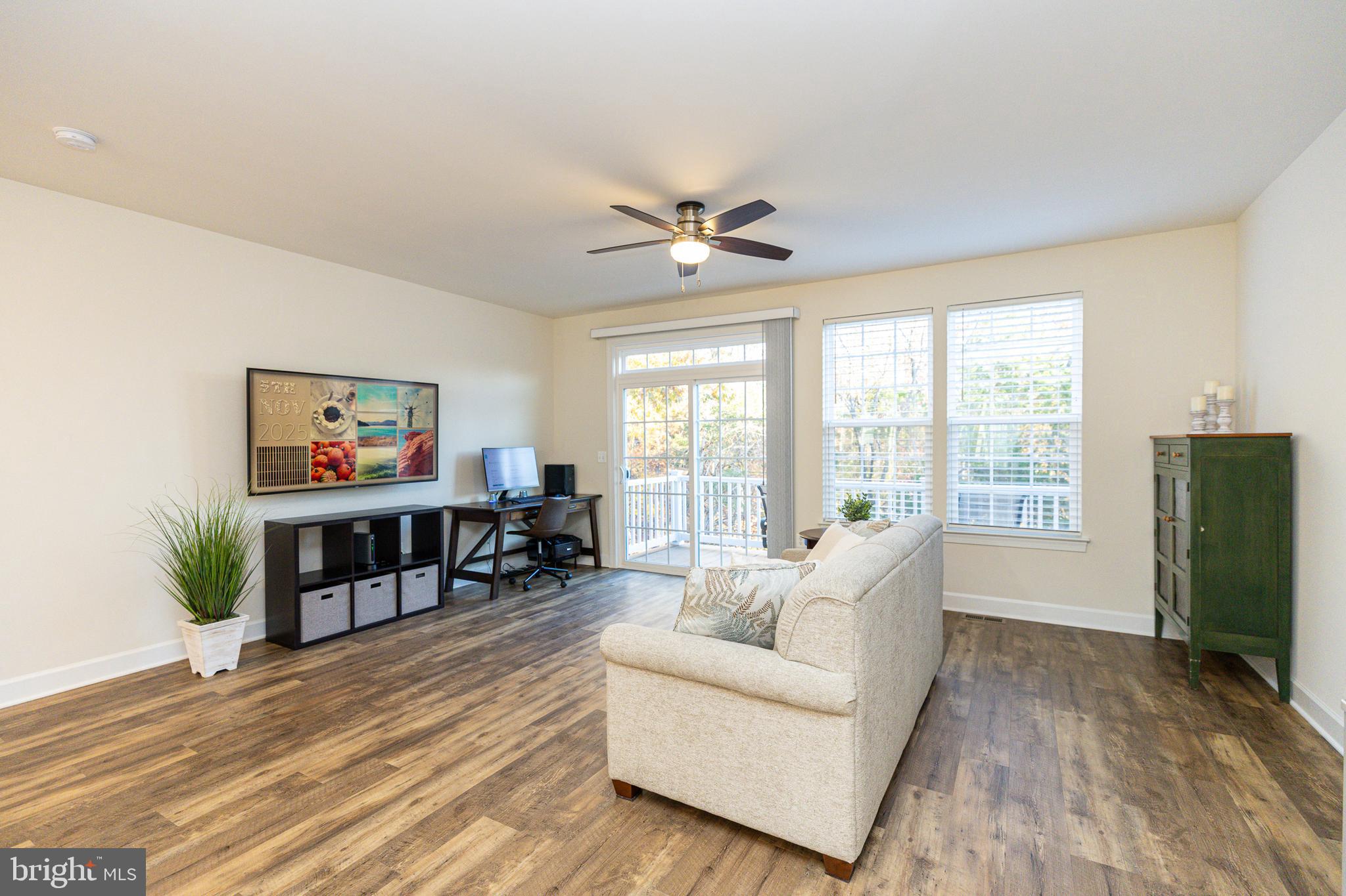 HAYMARKET CROSSING - Residential