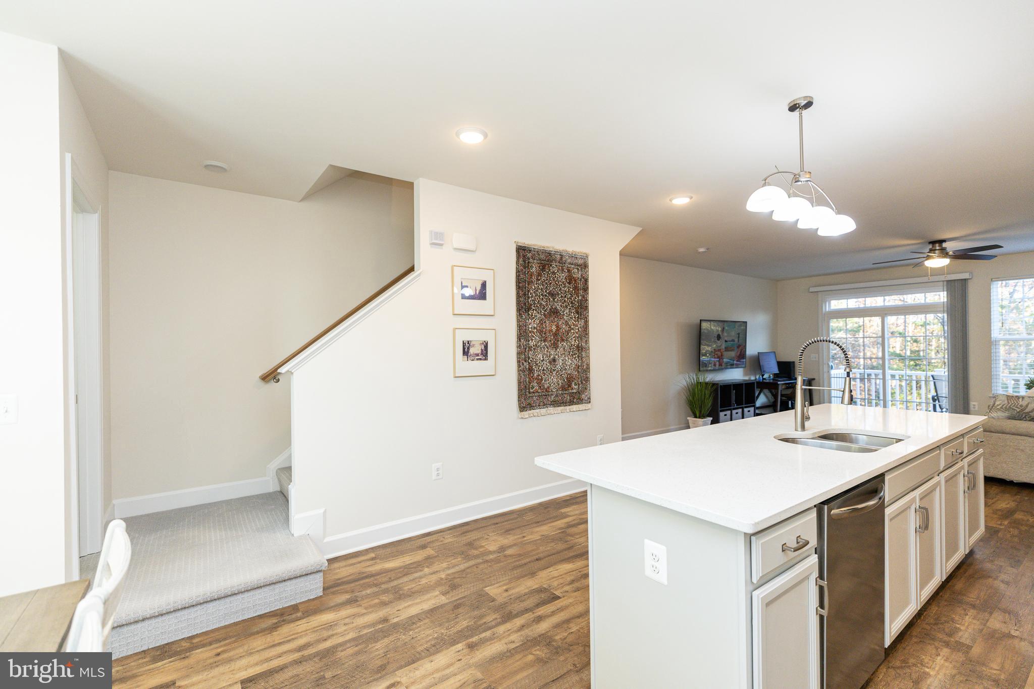 HAYMARKET CROSSING - Residential