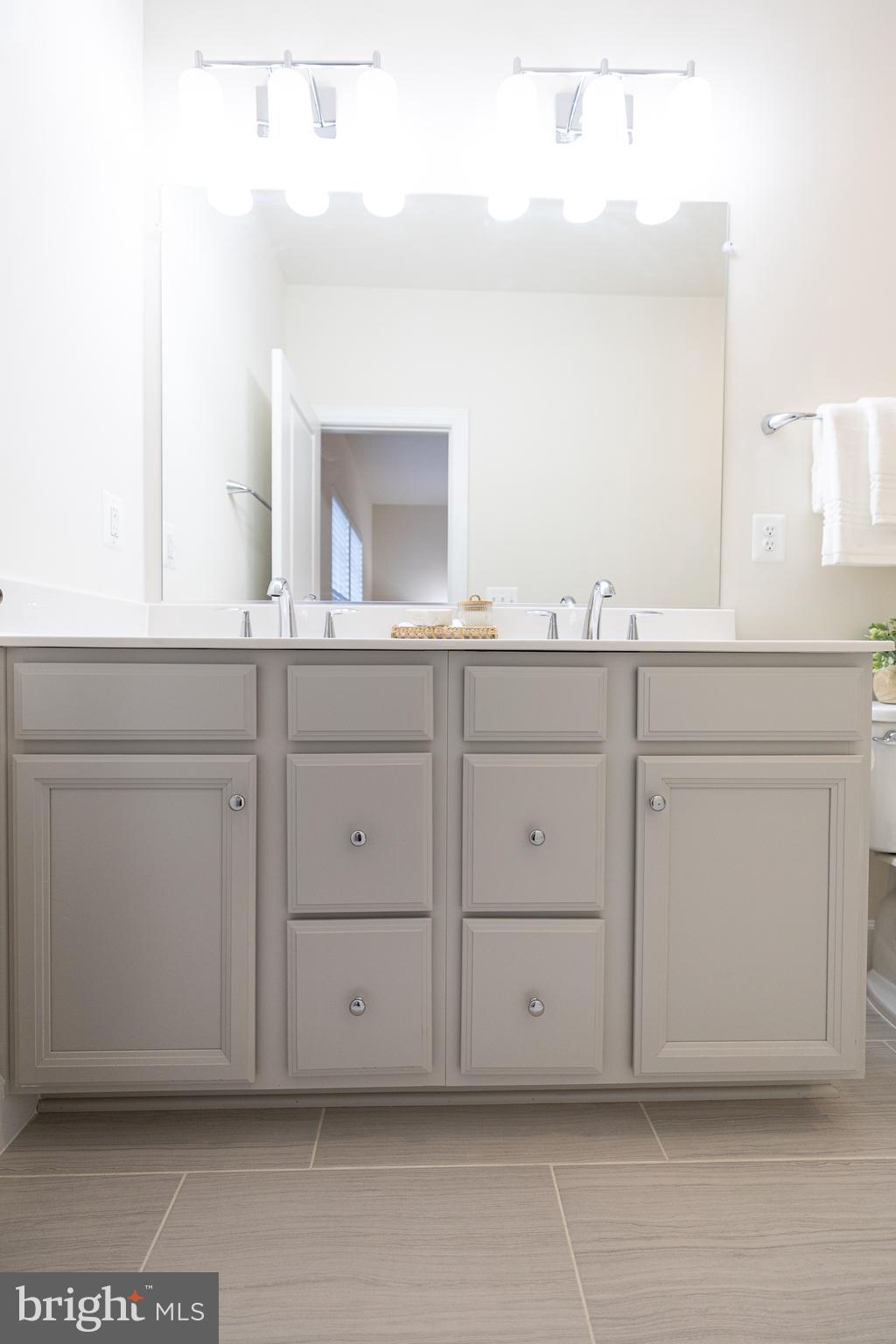 HAYMARKET CROSSING - Residential