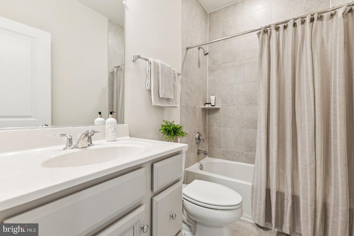 HAYMARKET CROSSING - Residential