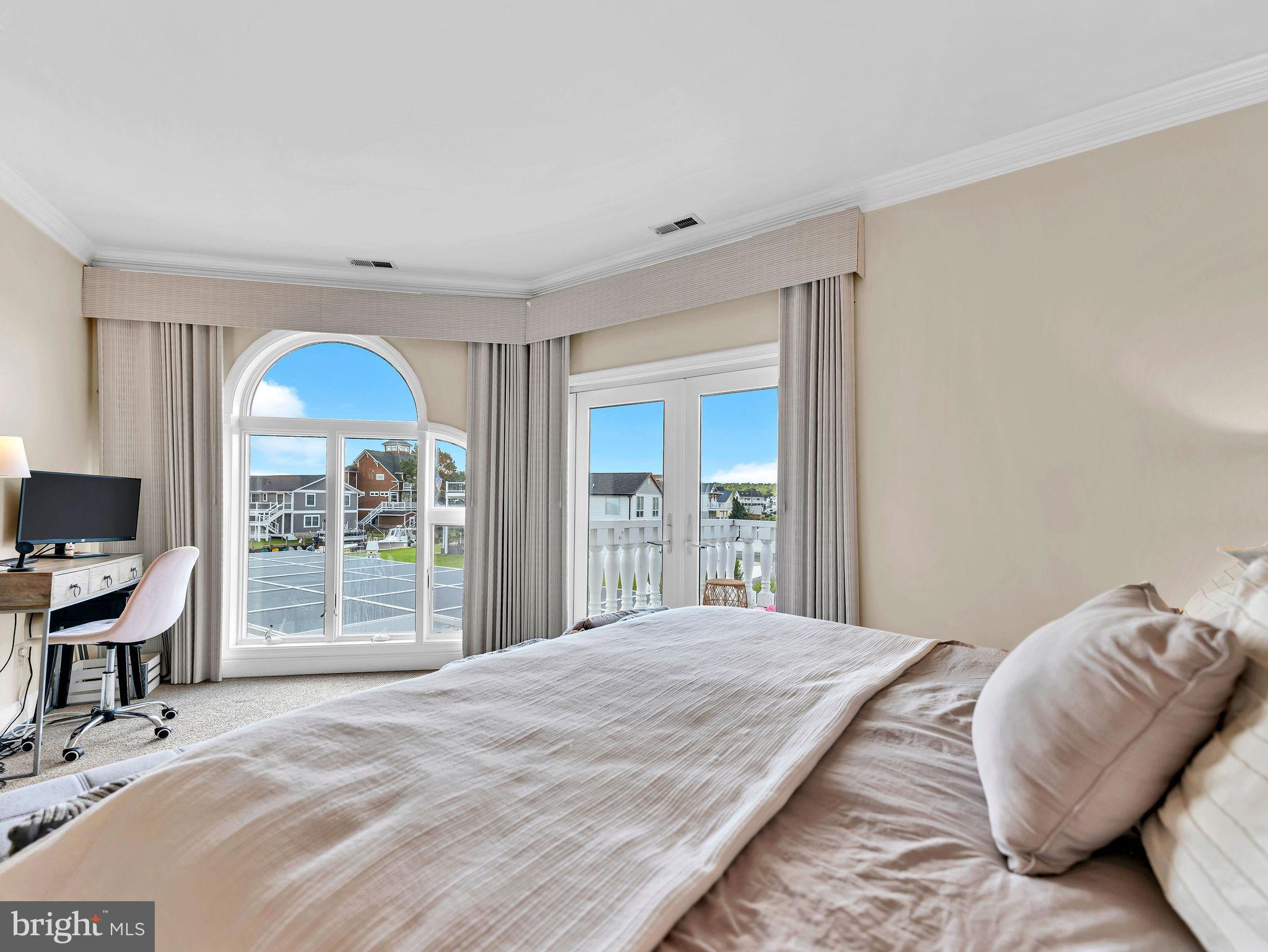 CAPE ISLE OF WIGHT - Residential