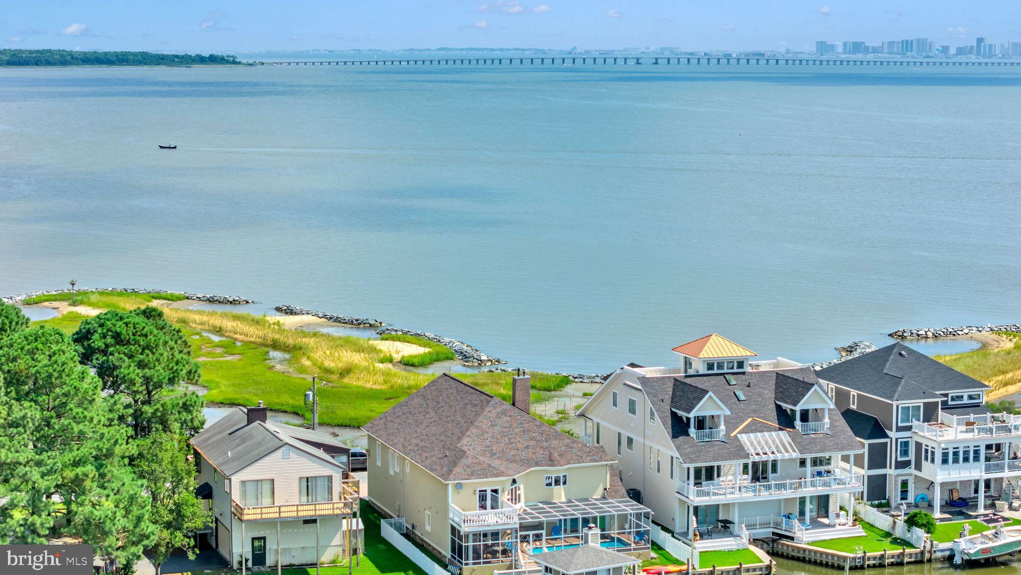 CAPE ISLE OF WIGHT - Residential