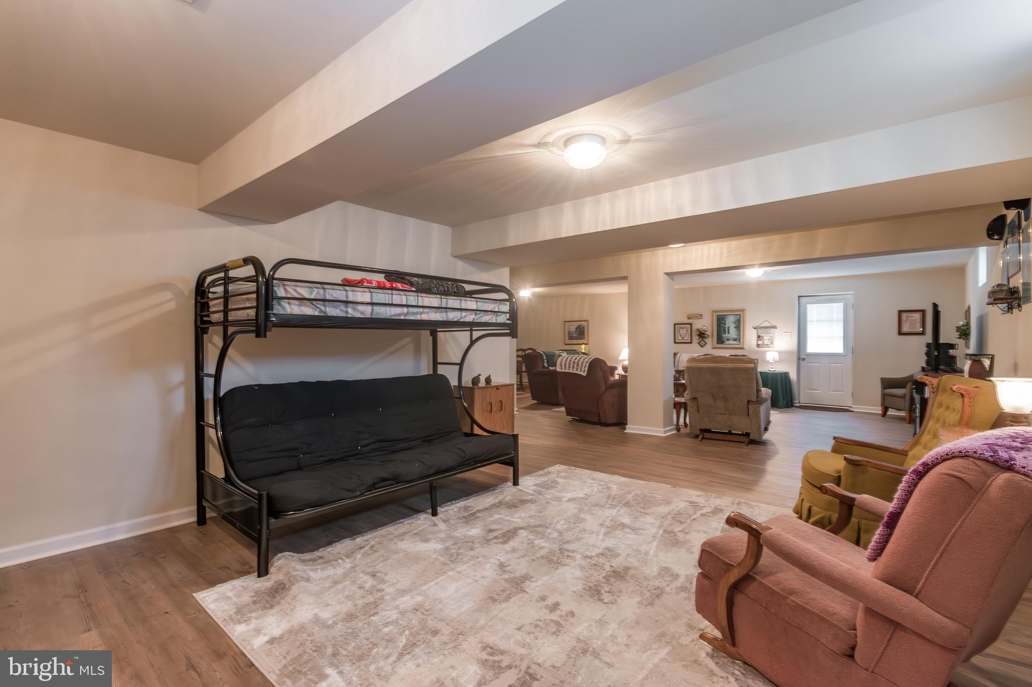 PRENTISS POINT - Residential