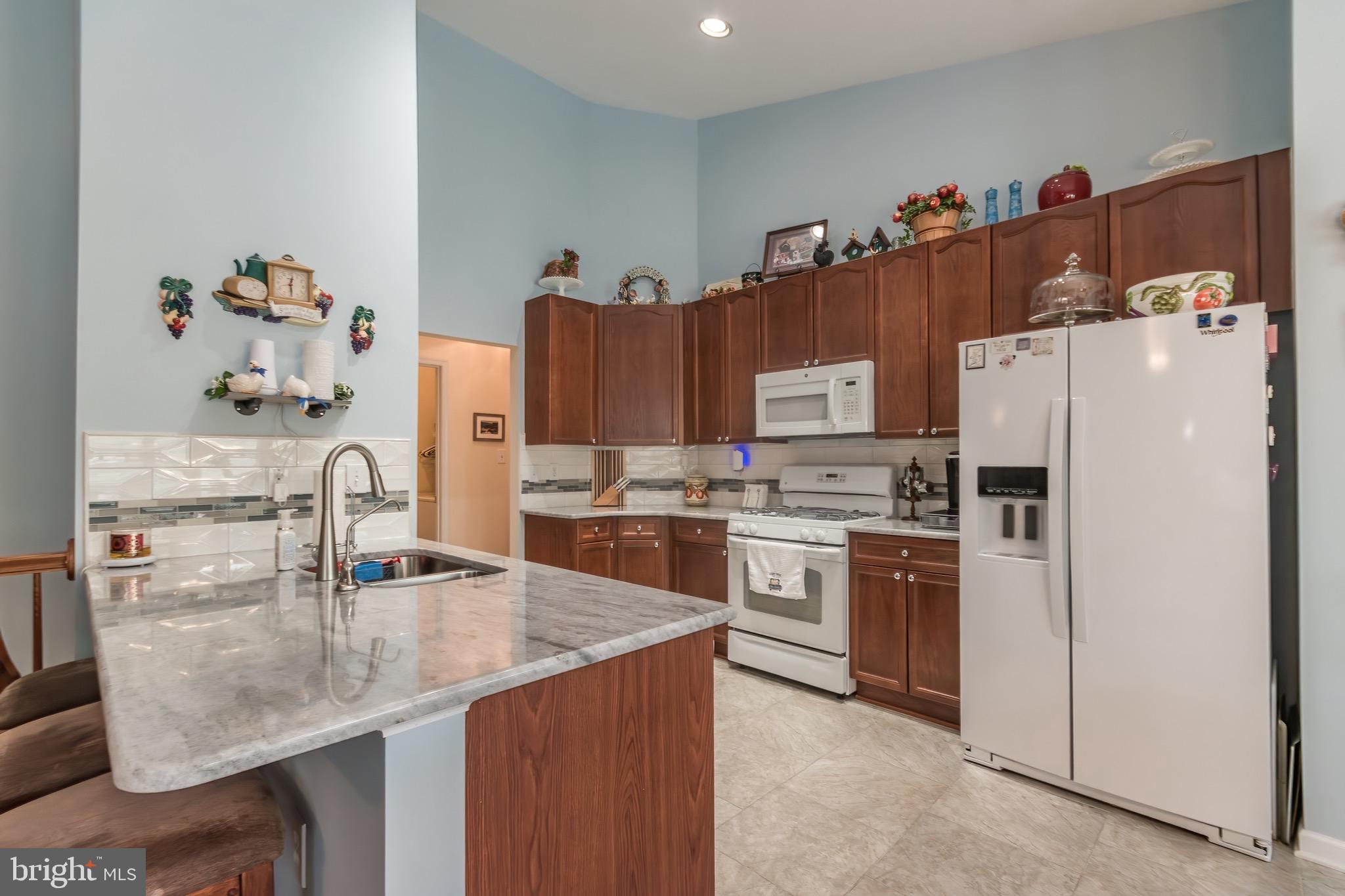 PRENTISS POINT - Residential