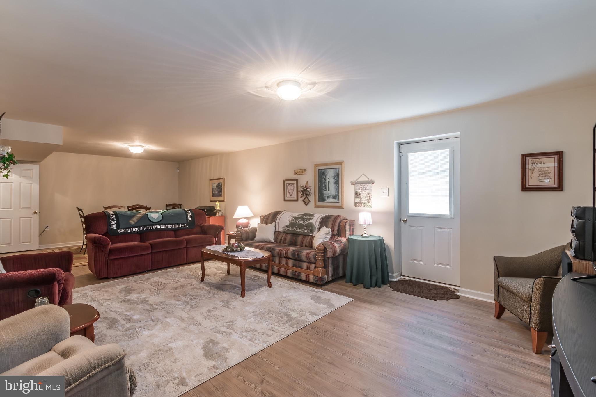 PRENTISS POINT - Residential