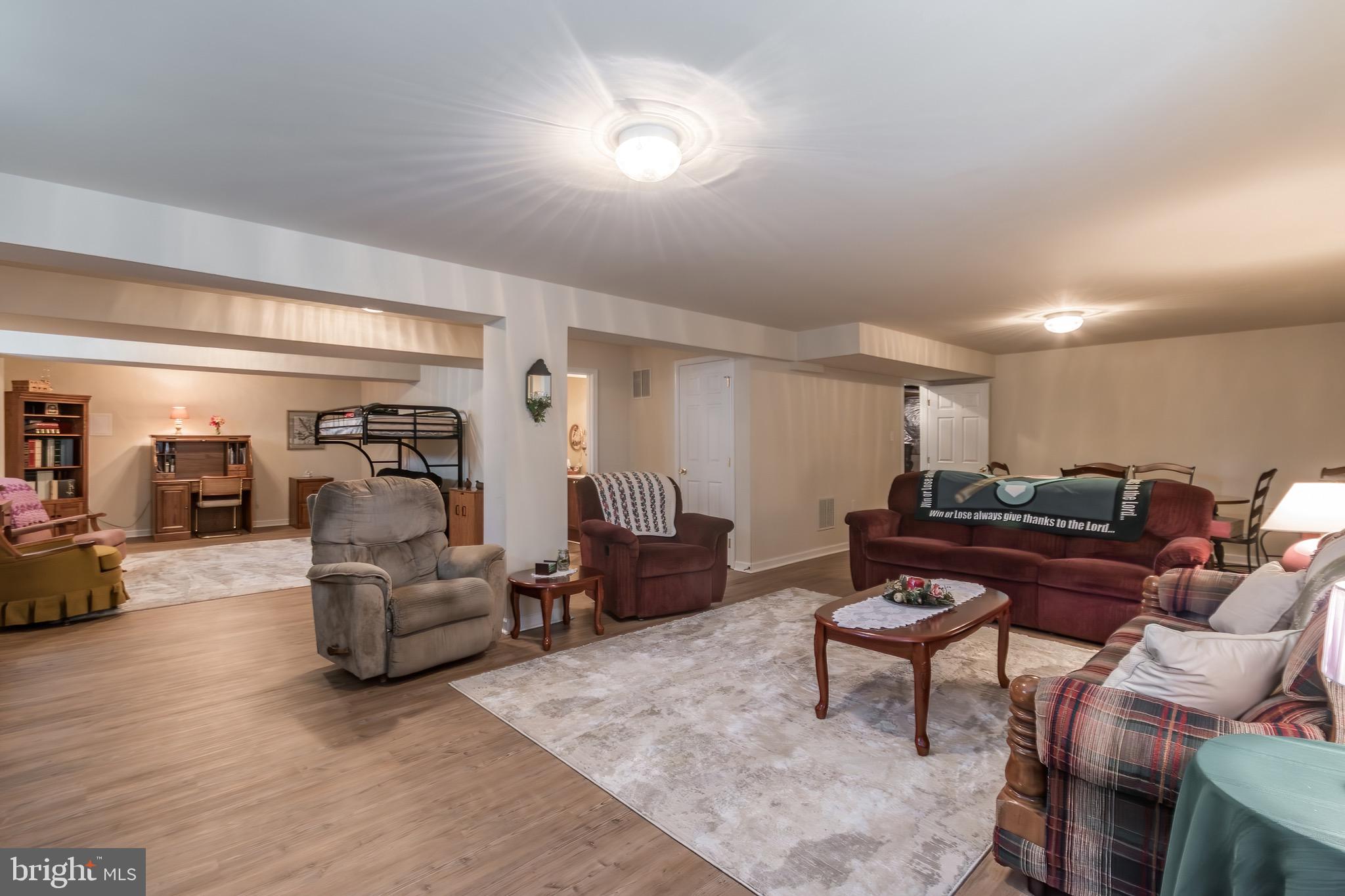 PRENTISS POINT - Residential