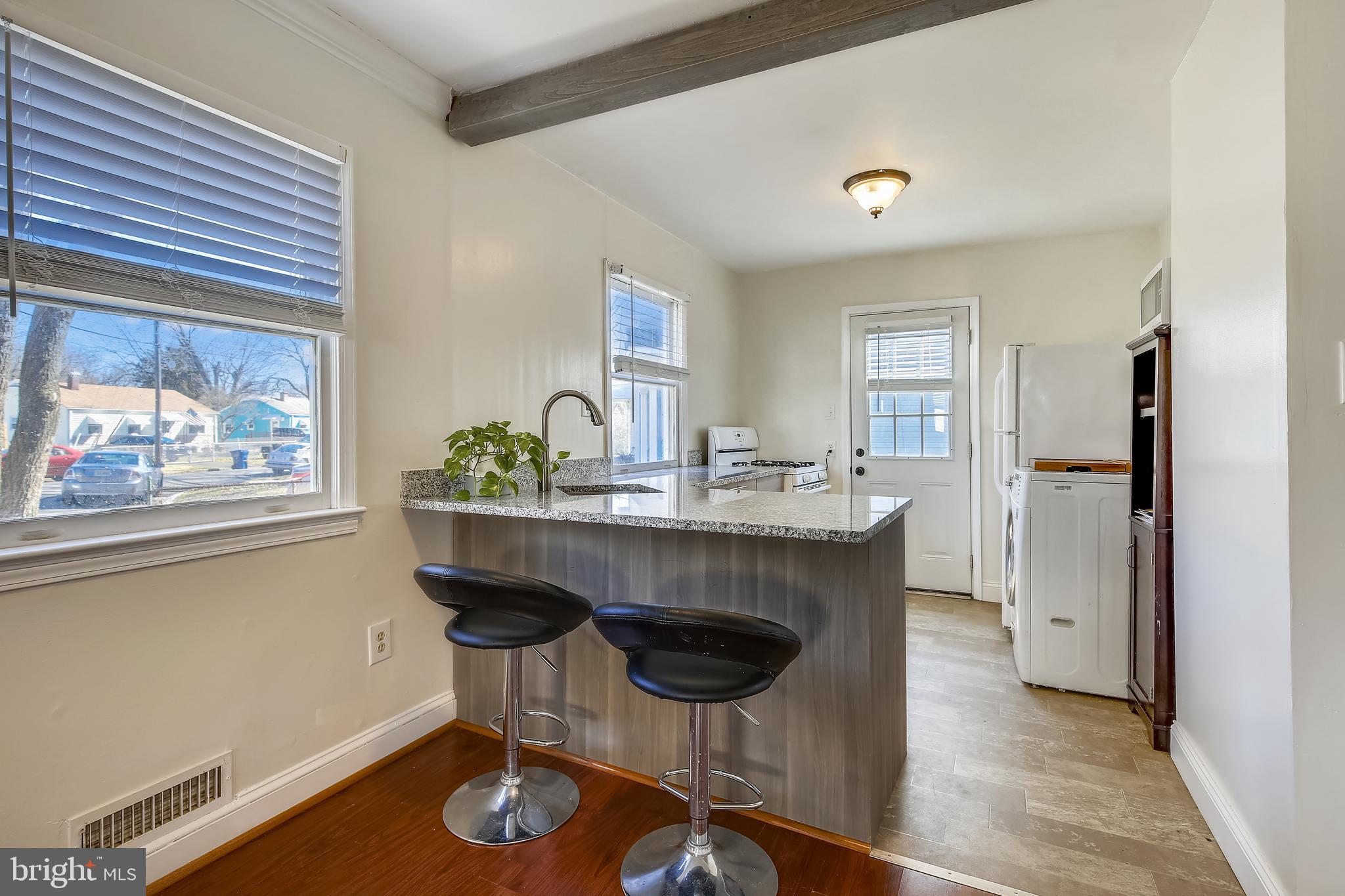 BURGUNDY VILLAGE - Residential