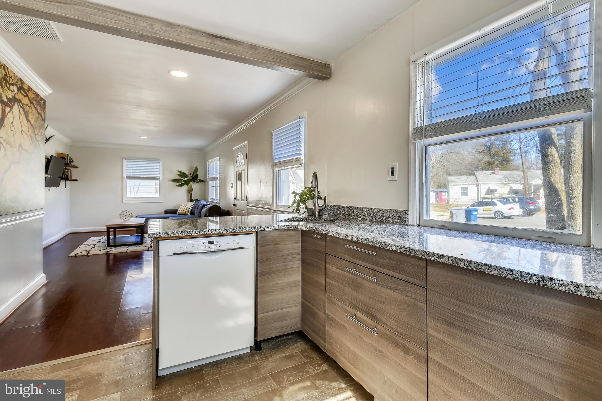 BURGUNDY VILLAGE - Residential