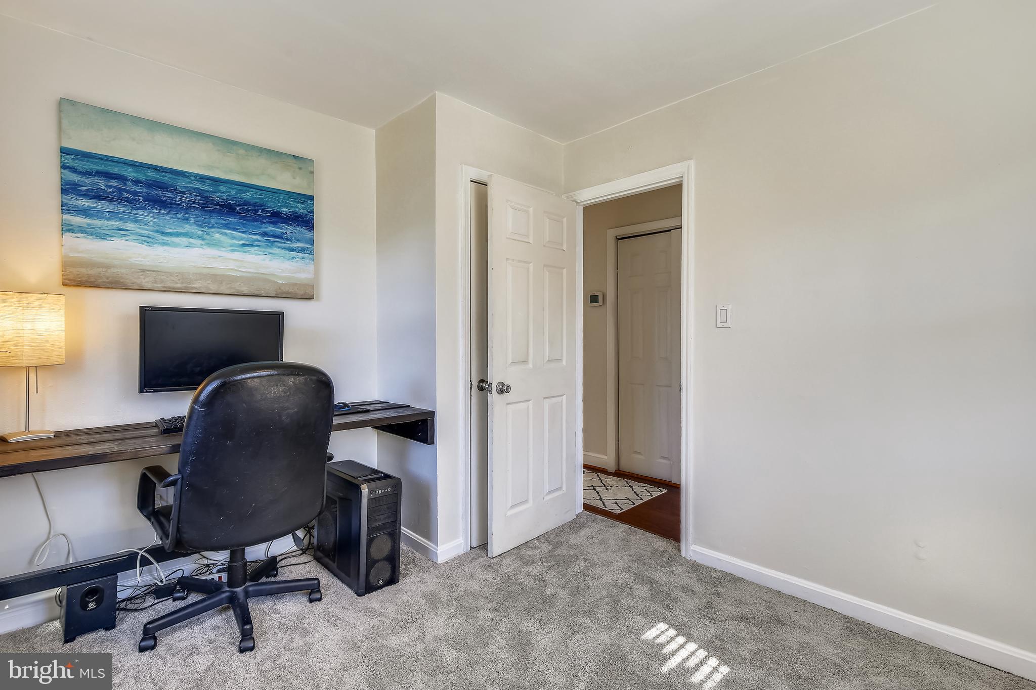 BURGUNDY VILLAGE - Residential