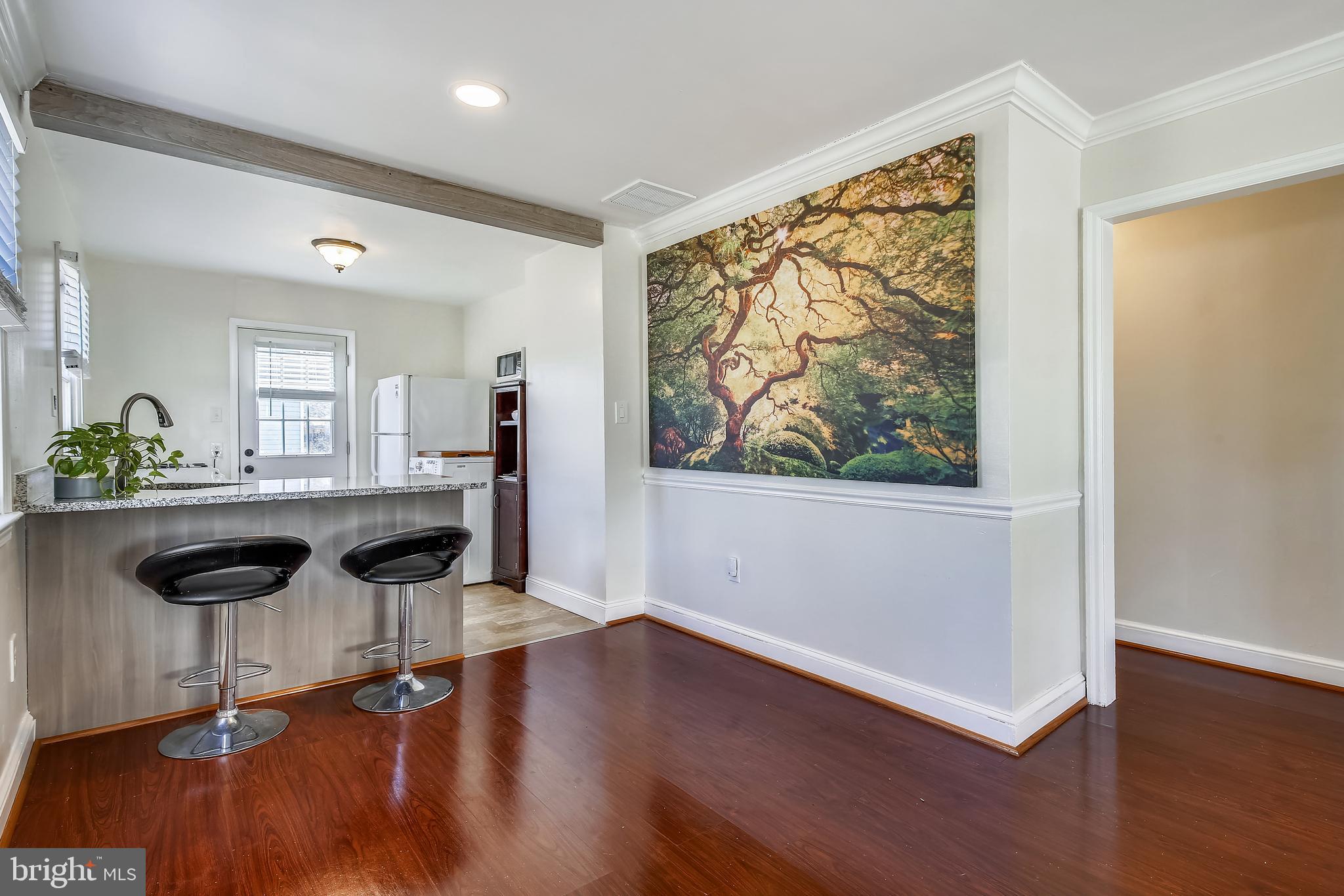 BURGUNDY VILLAGE - Residential