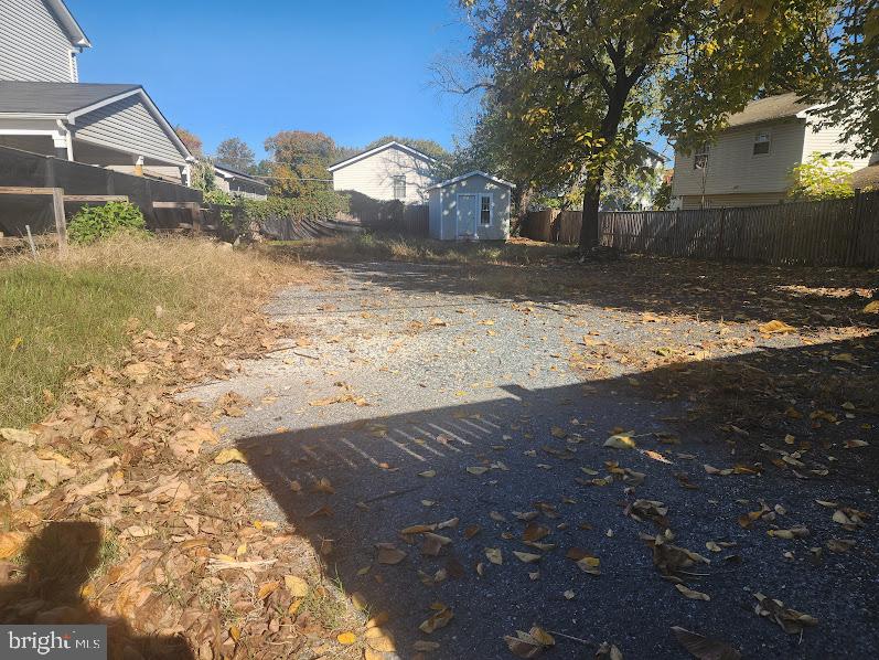 CEDAR HEIGHTS - Land