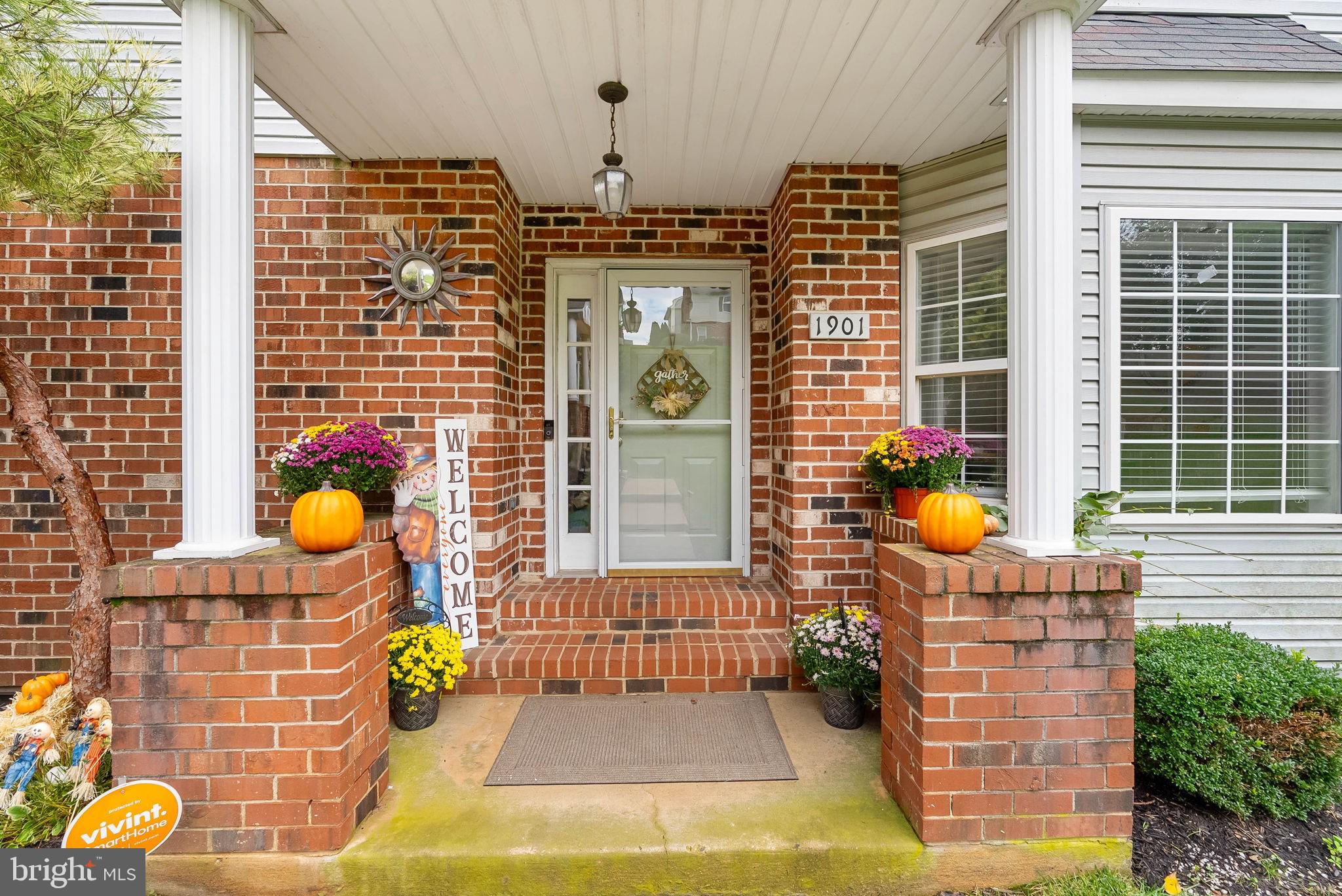 1901 HARRISON COURT