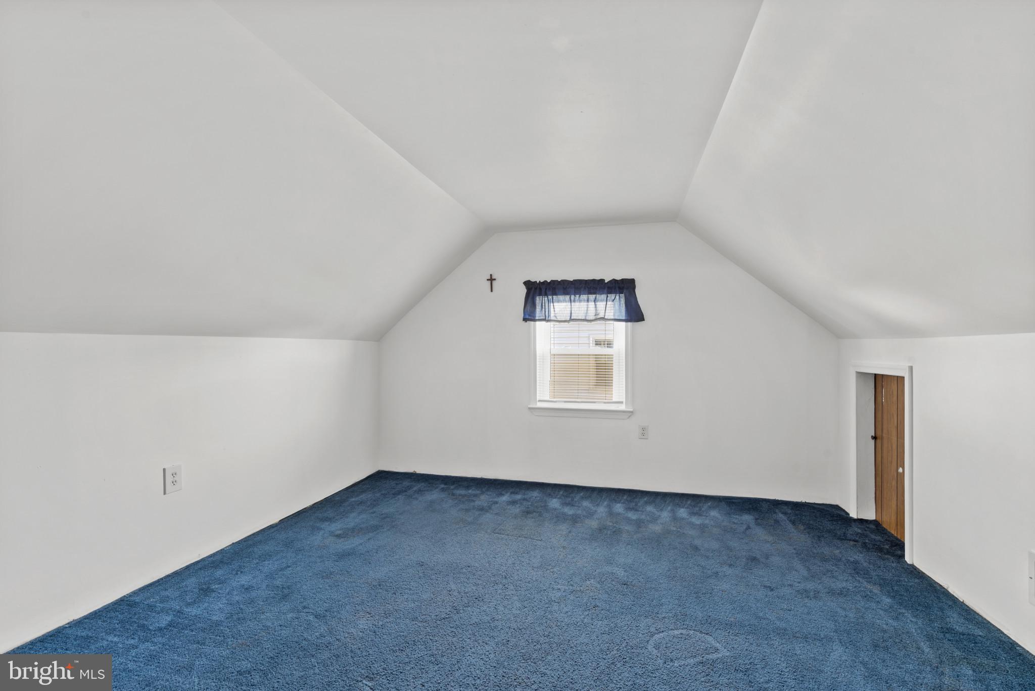 BROOKVIEW - Residential