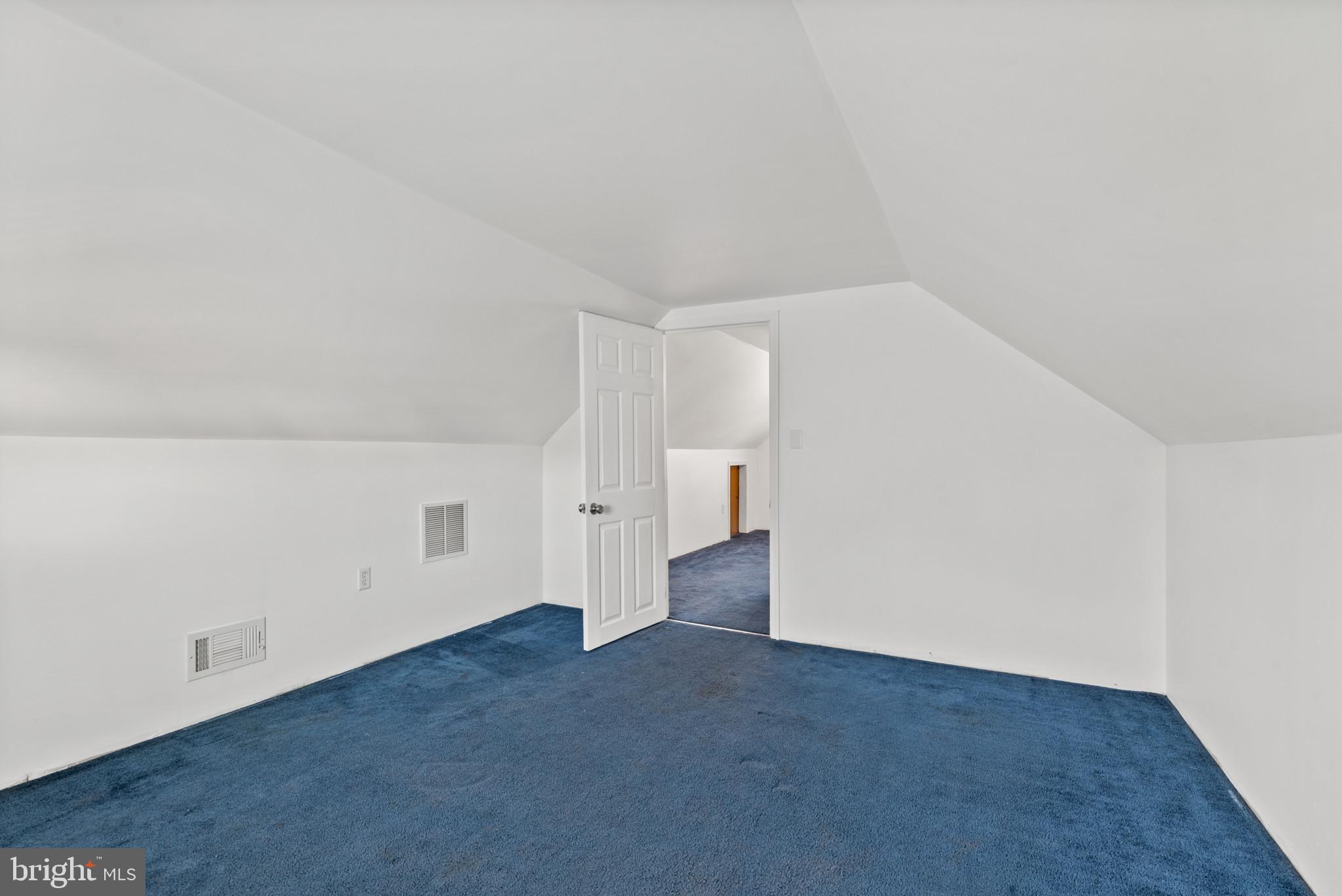 BROOKVIEW - Residential