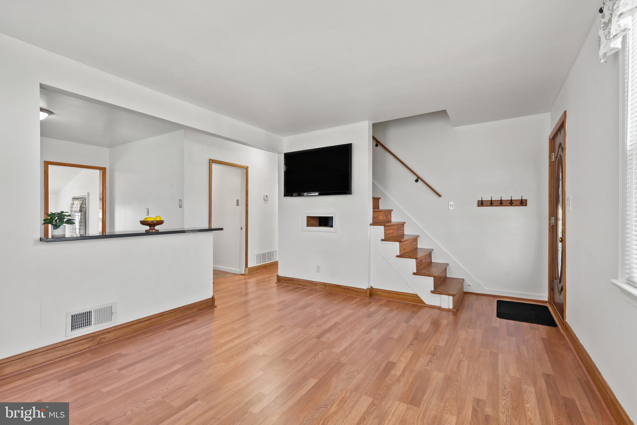 BROOKVIEW - Residential