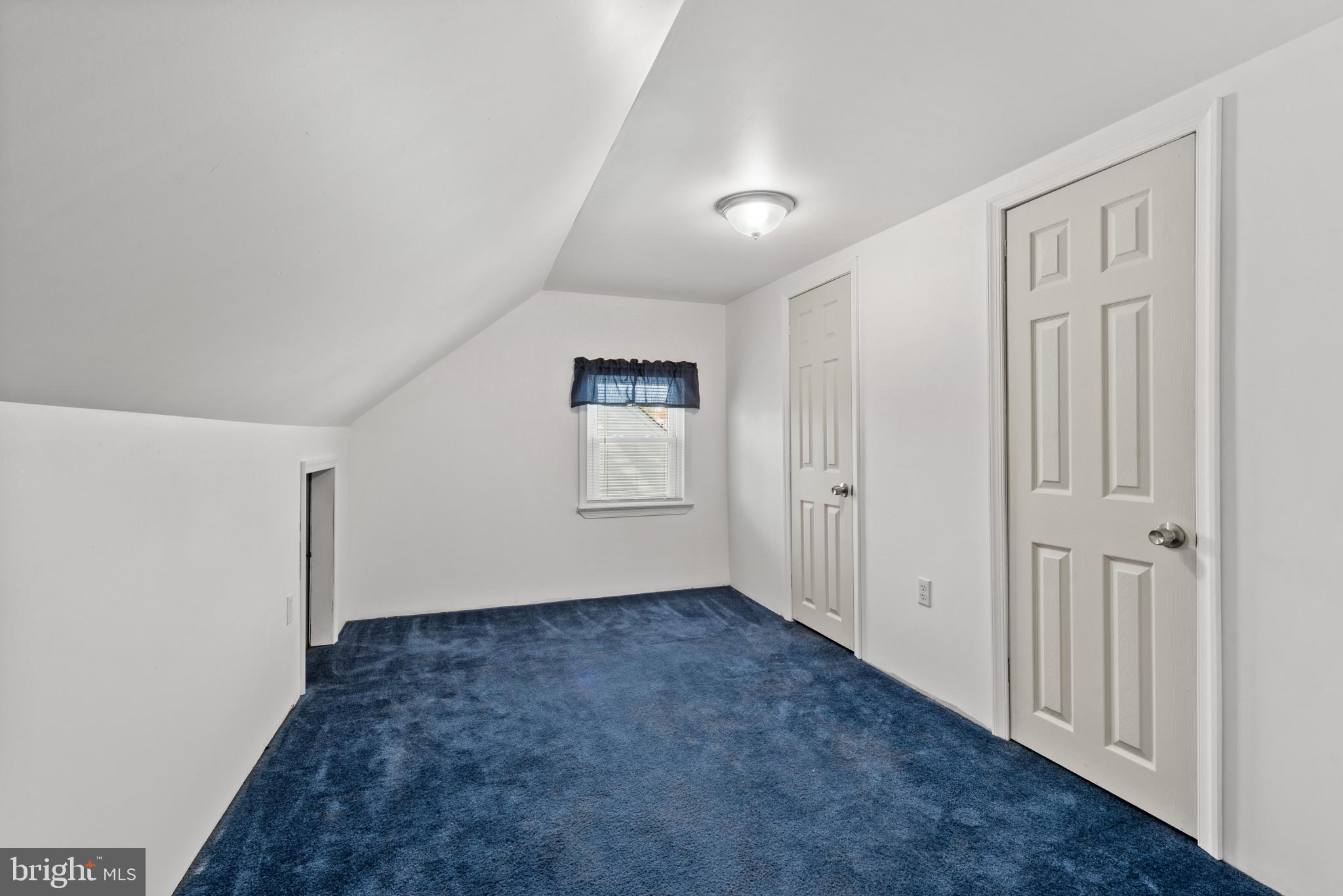 BROOKVIEW - Residential