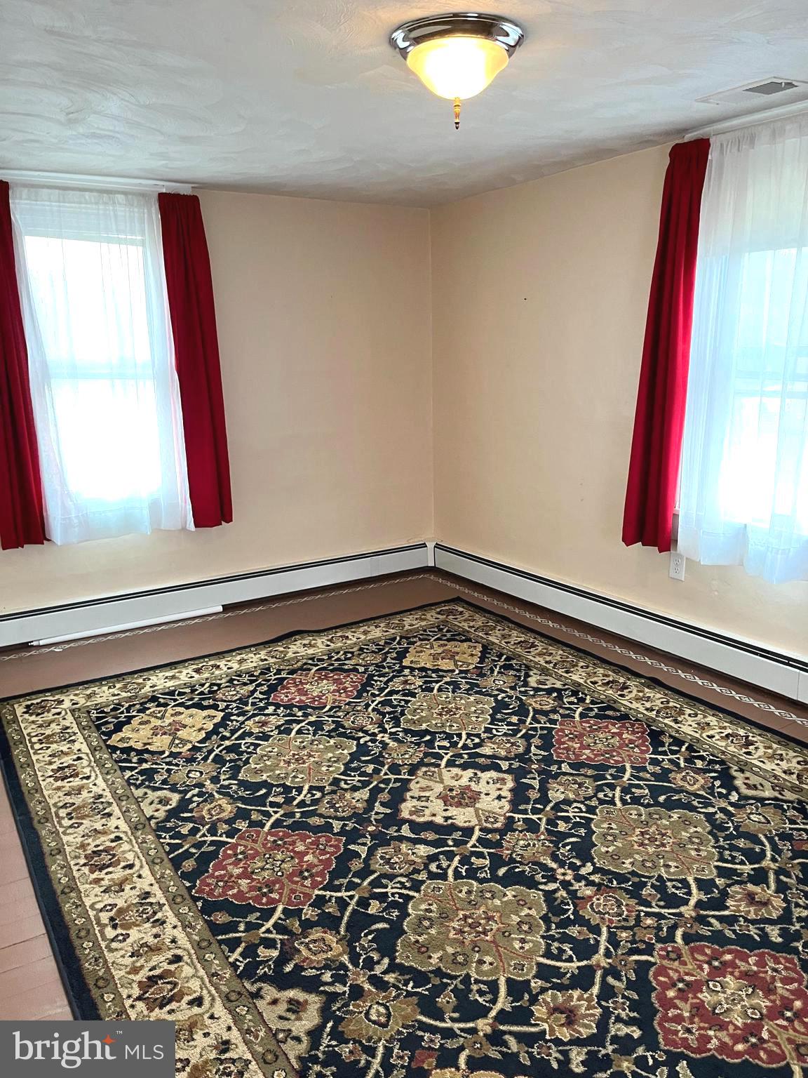 ROSEDALE - Residential