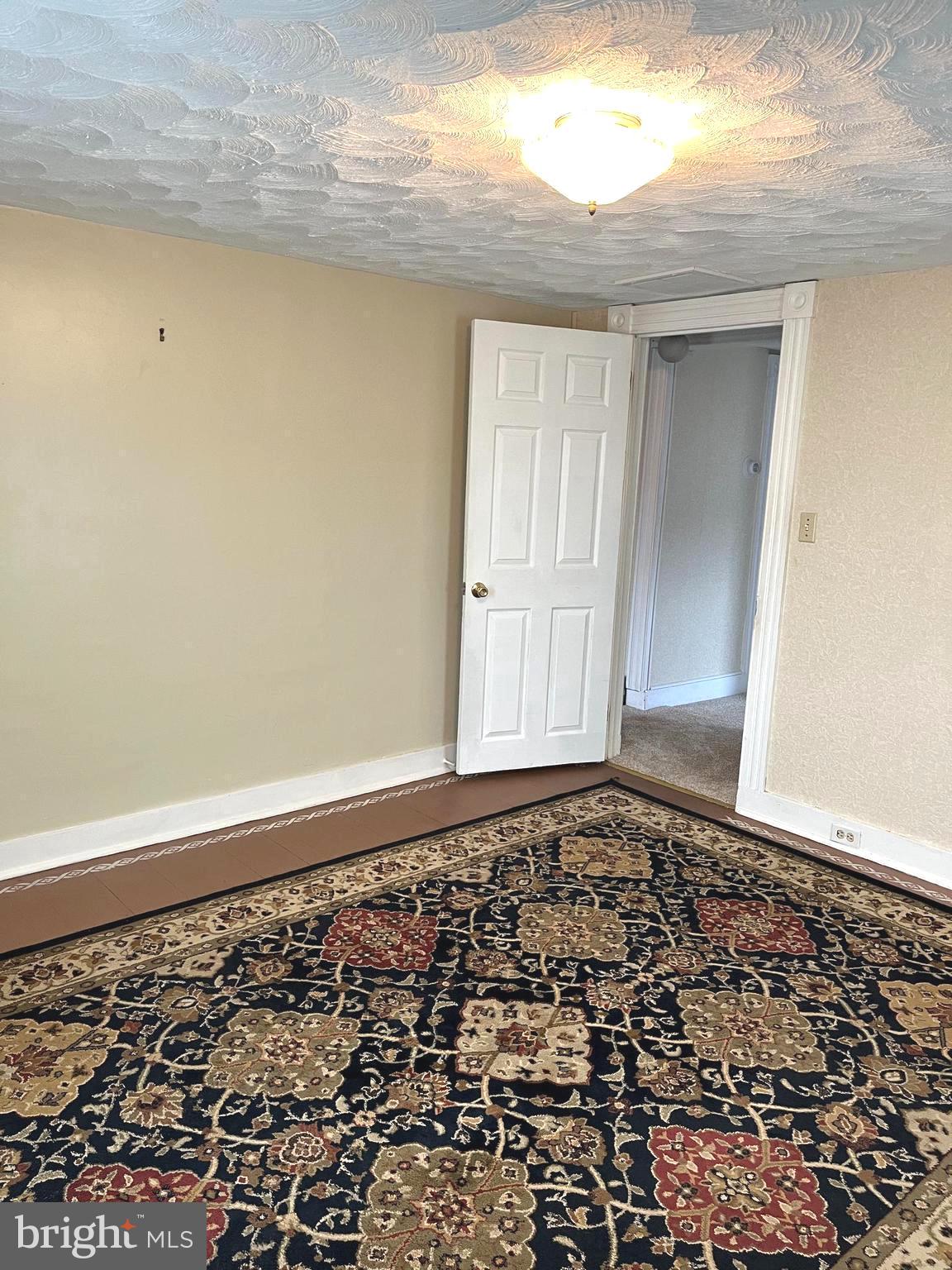 ROSEDALE - Residential