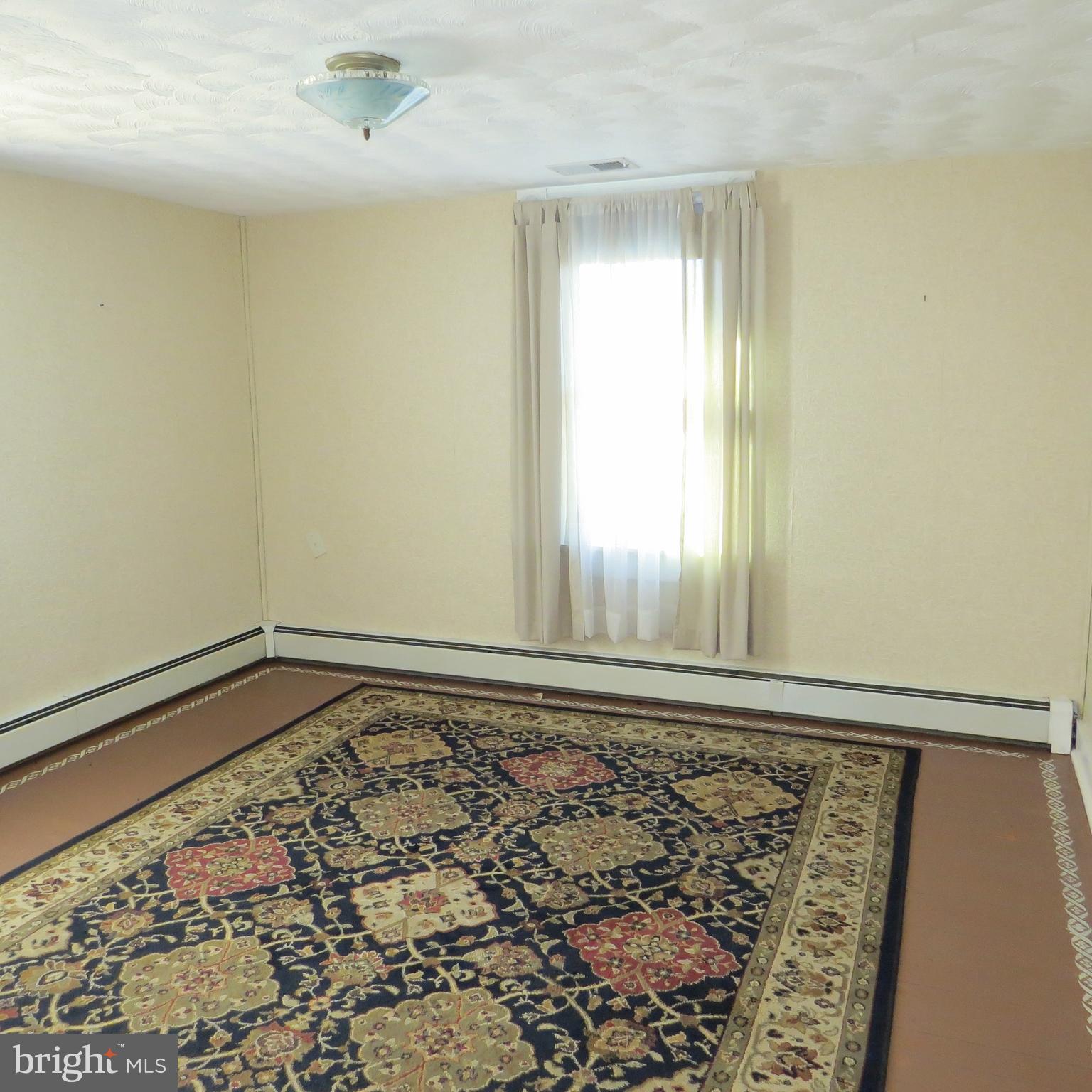 ROSEDALE - Residential