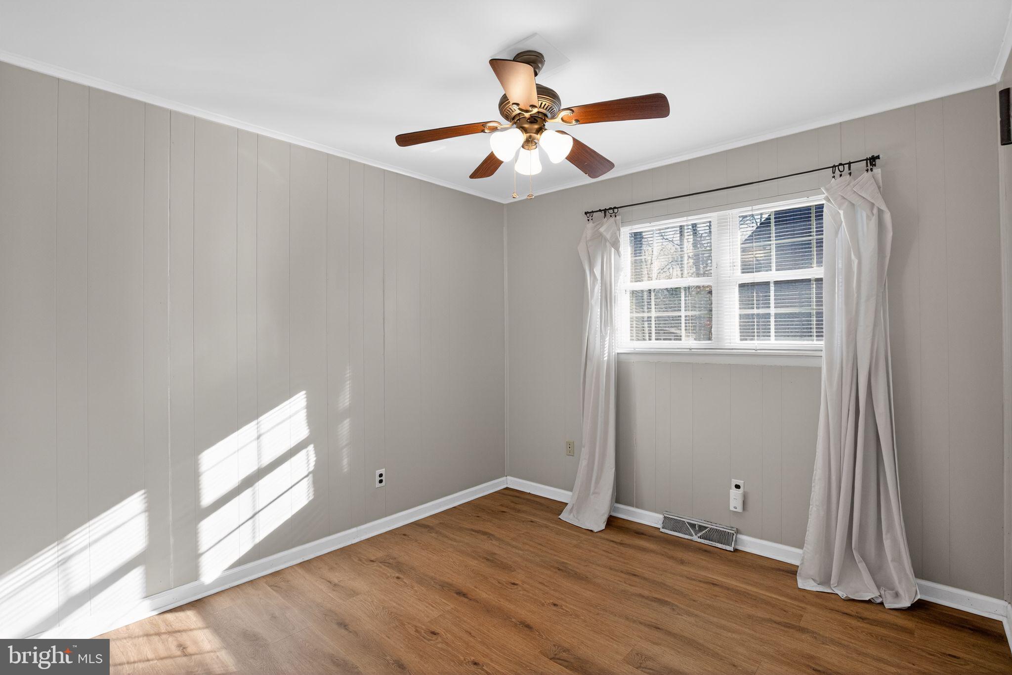 CEDAR COVE - Residential