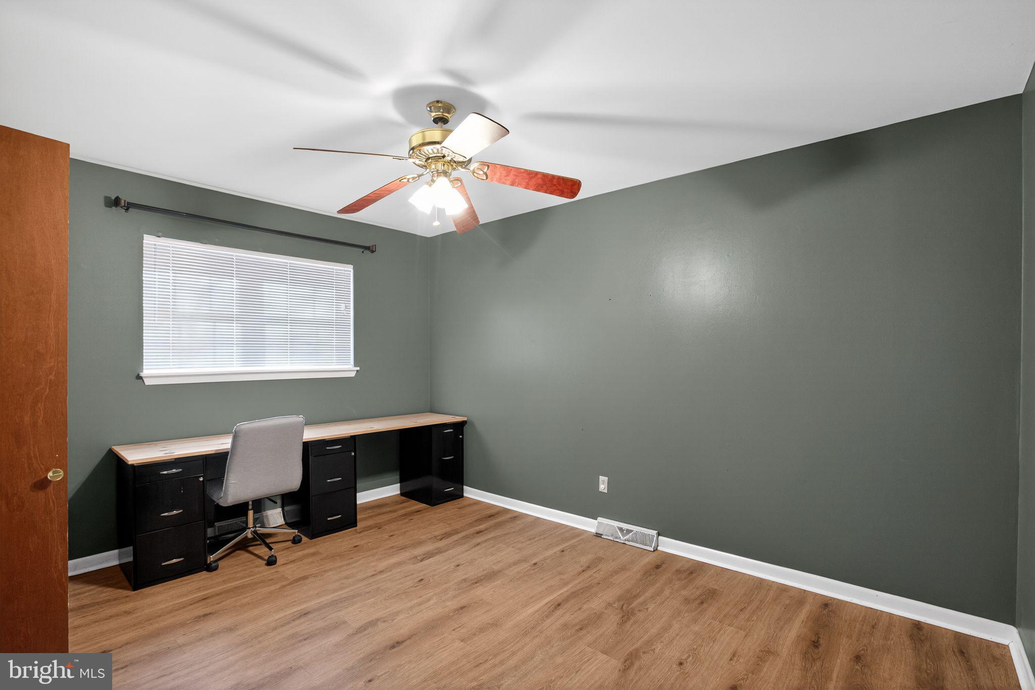 CEDAR COVE - Residential