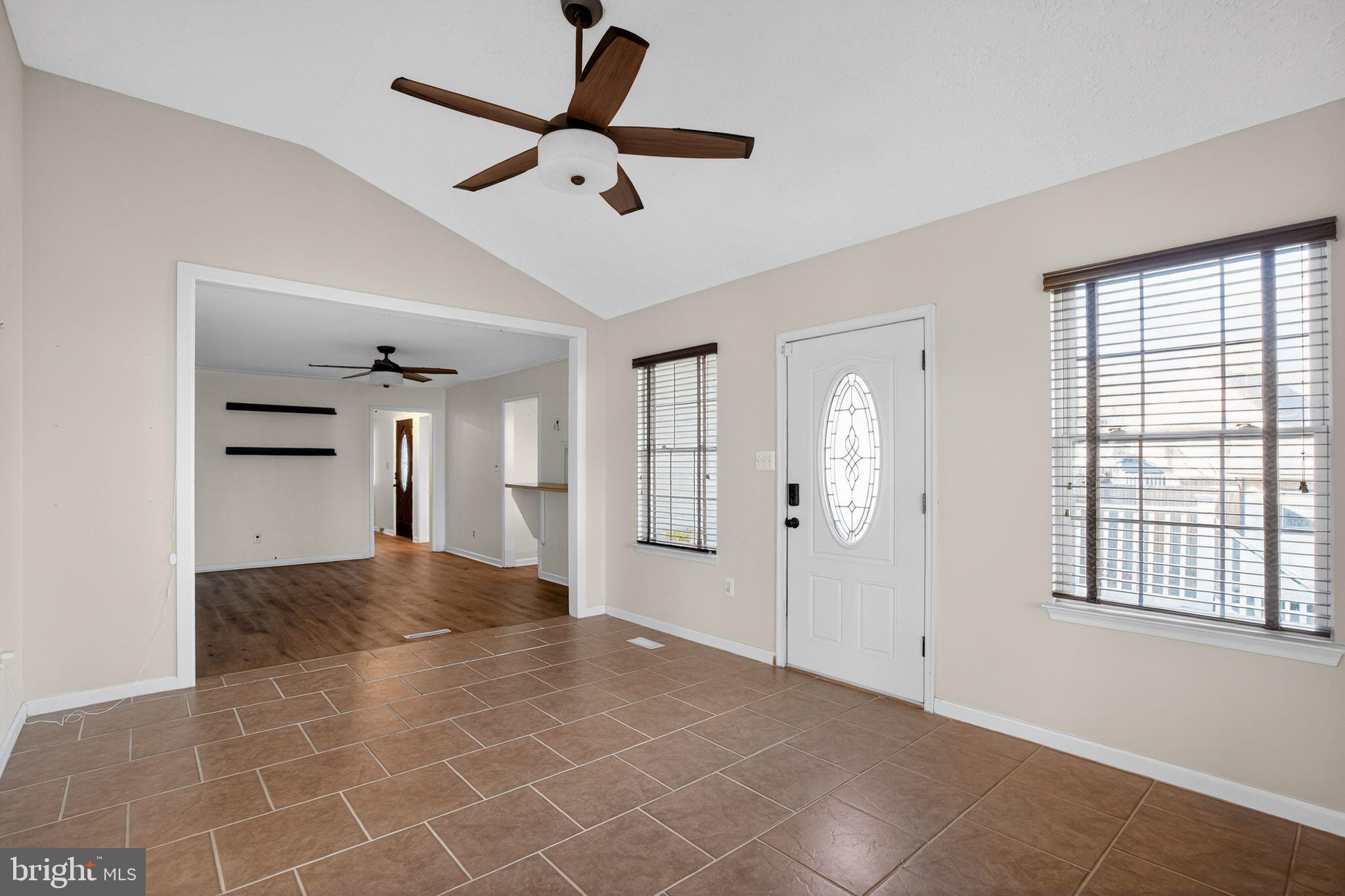 CEDAR COVE - Residential