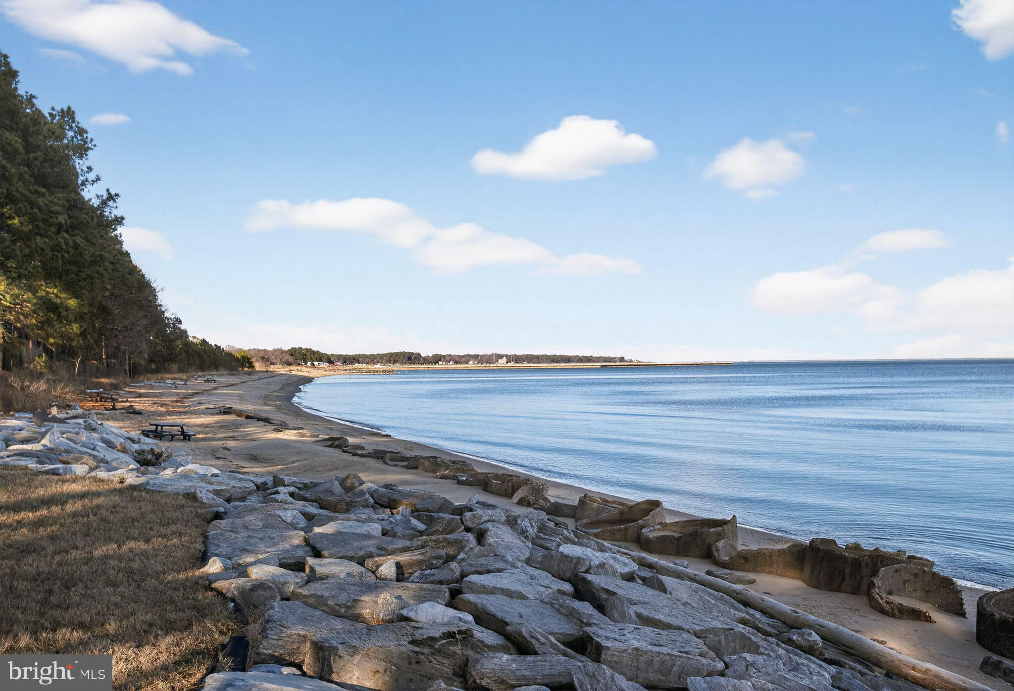 CEDAR COVE - Residential