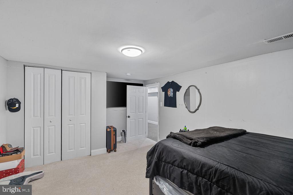 RIVIERA BEACH - Residential