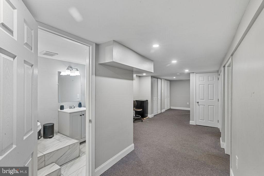 RIVIERA BEACH - Residential