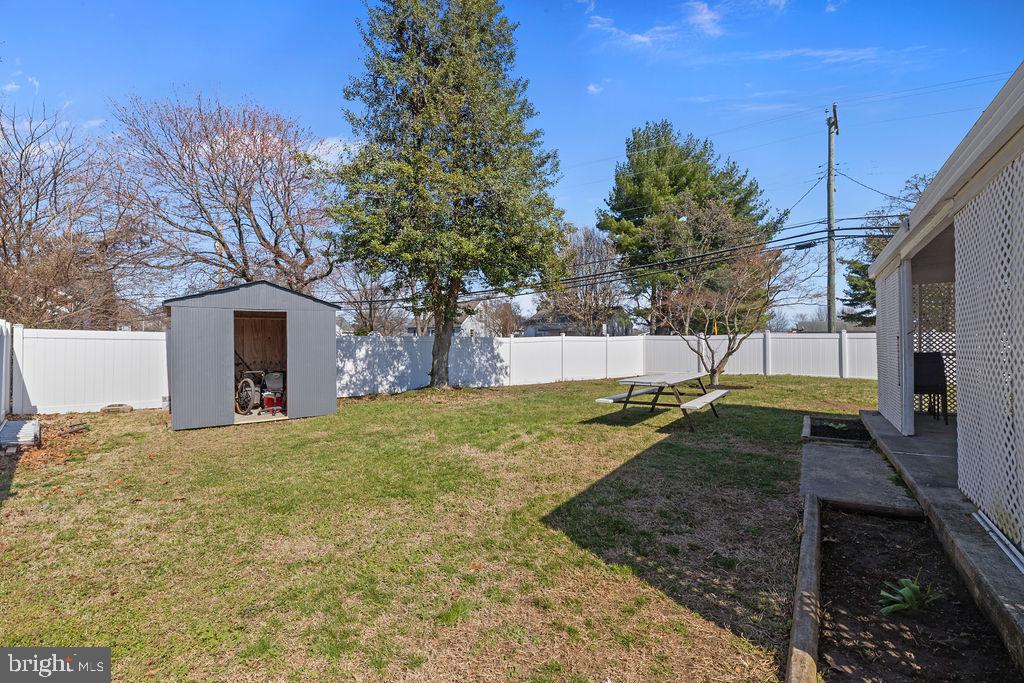 RIVIERA BEACH - Residential