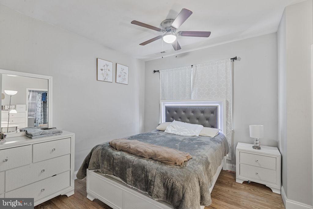 RIVIERA BEACH - Residential